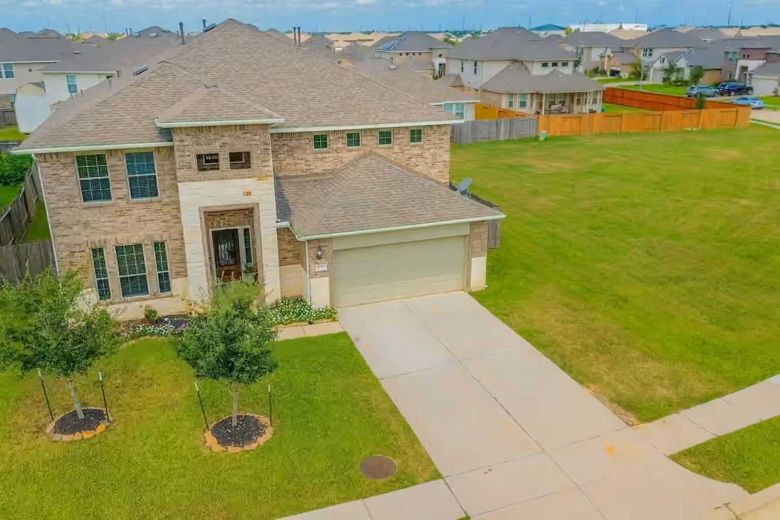 Photo 4 of 31315 Kailua Drive, Hockley, TX
