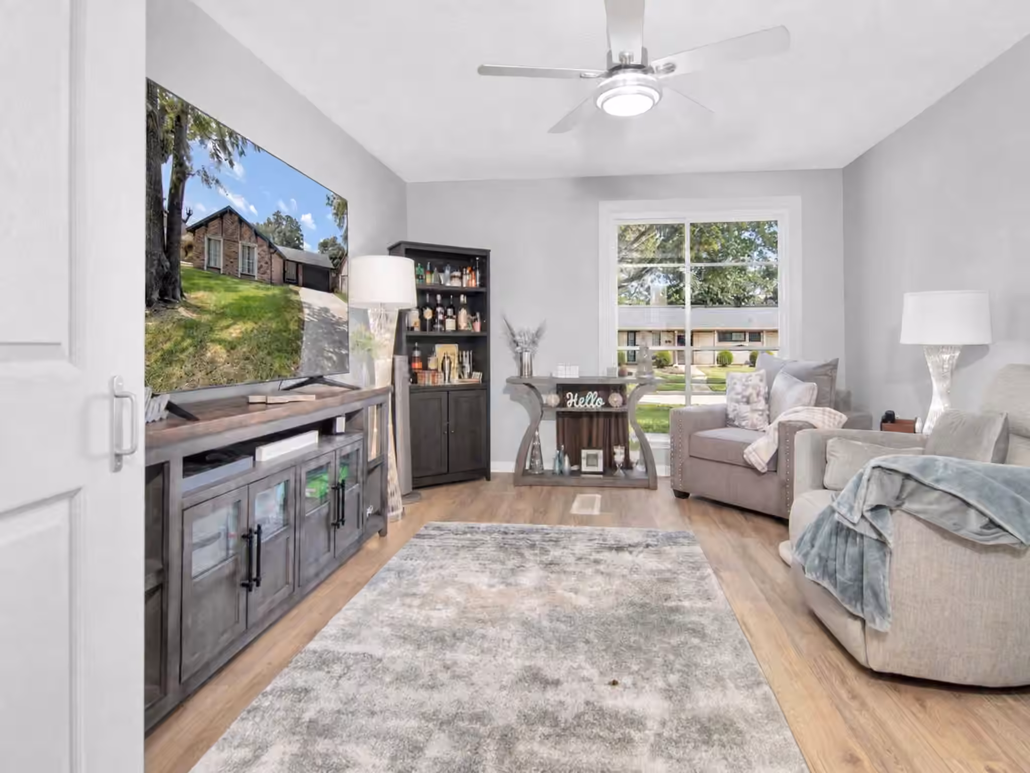Photo 2 of 1311 Creek Hollow Drive, Seabrook, TX