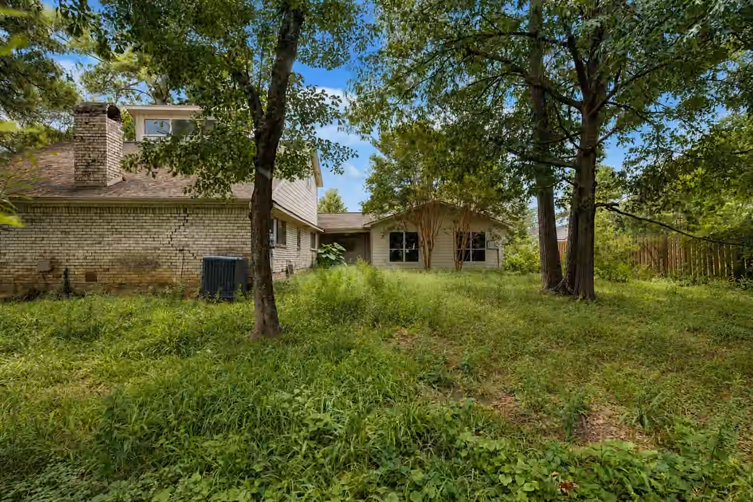Photo 7 of 12103 Hawthorne Drive, Montgomery, TX