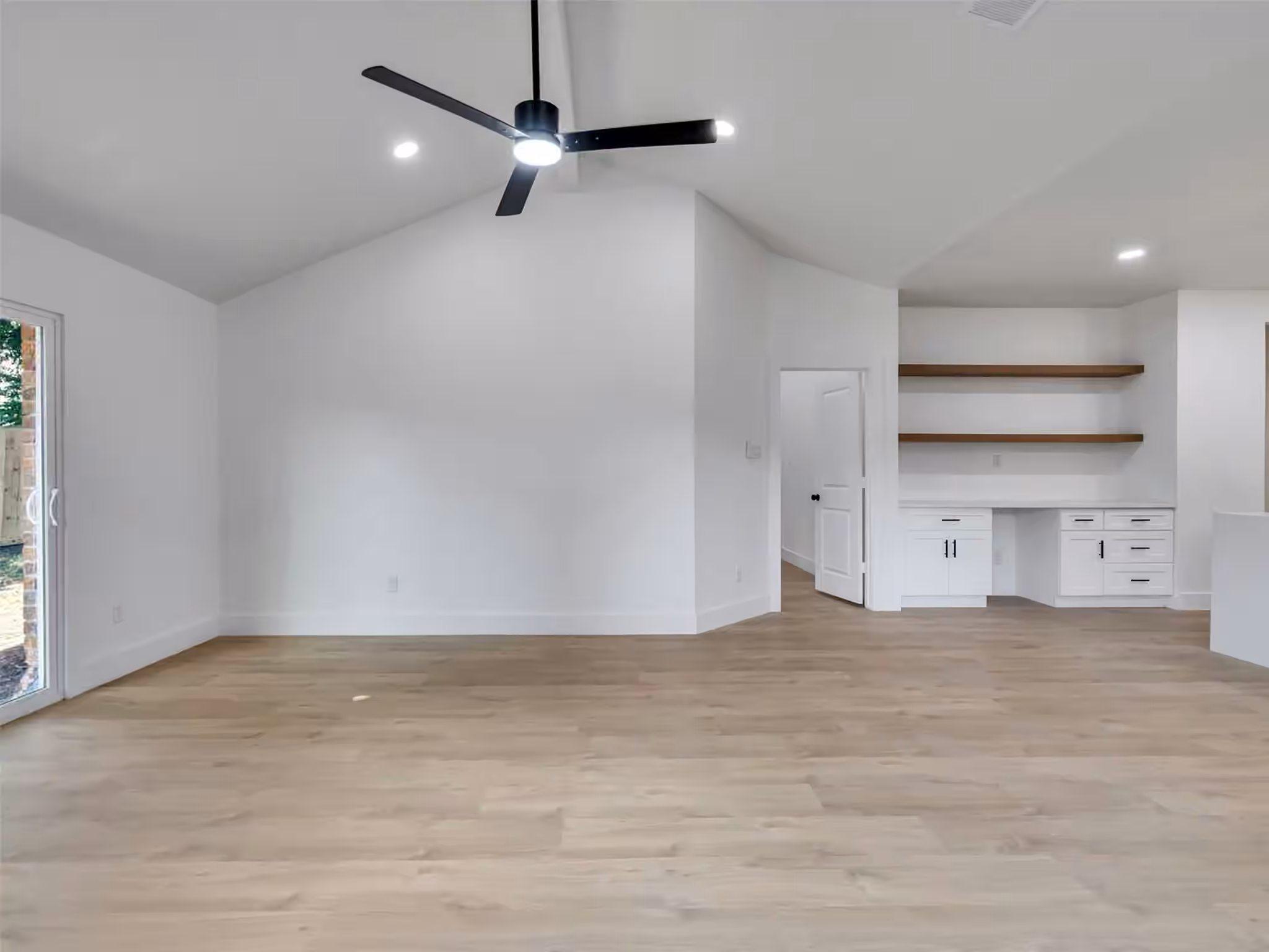 Photo 6 of 3035 PECAN POINT DR, Sugar Land, TX