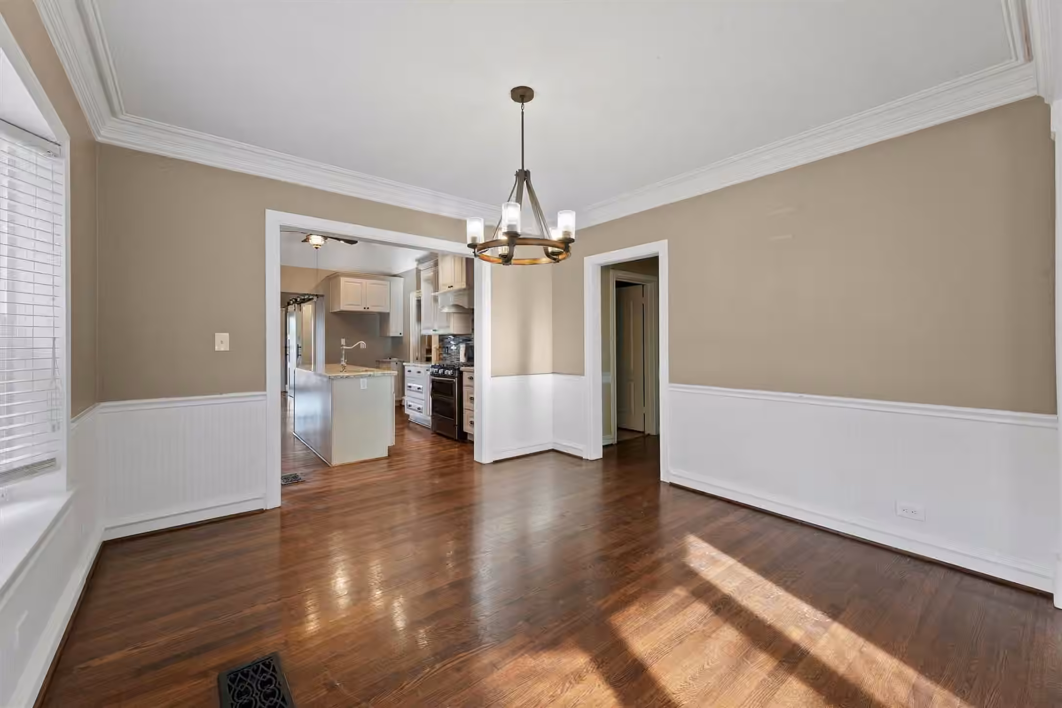 Photo 7 of 6733 Sylvan Road, Houston, TX