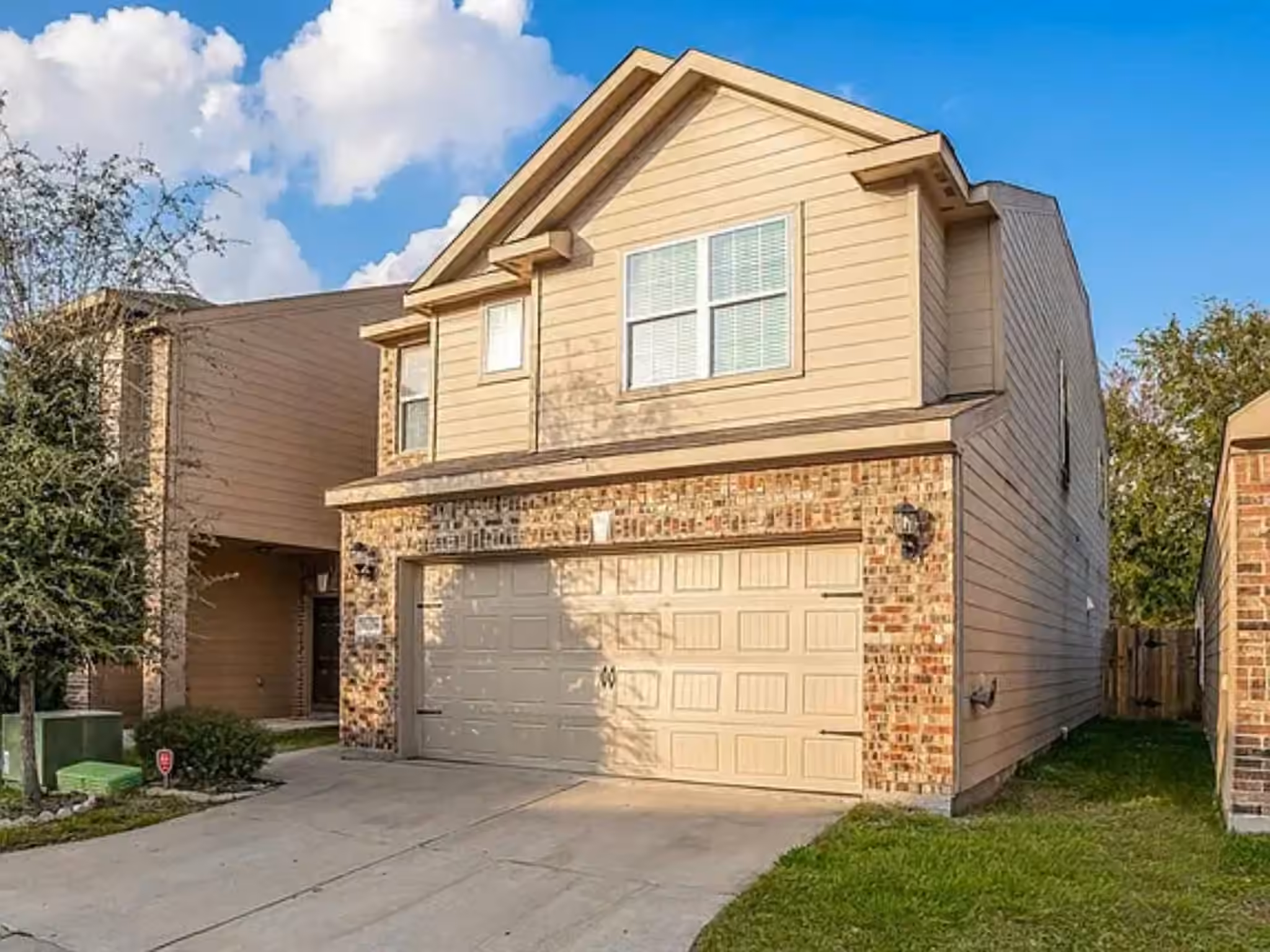 Photo 2 of 11108 Panther Court, Houston, TX