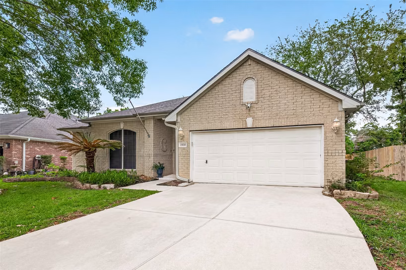Photo of 15810 Heartwood Way, Cypress, TX