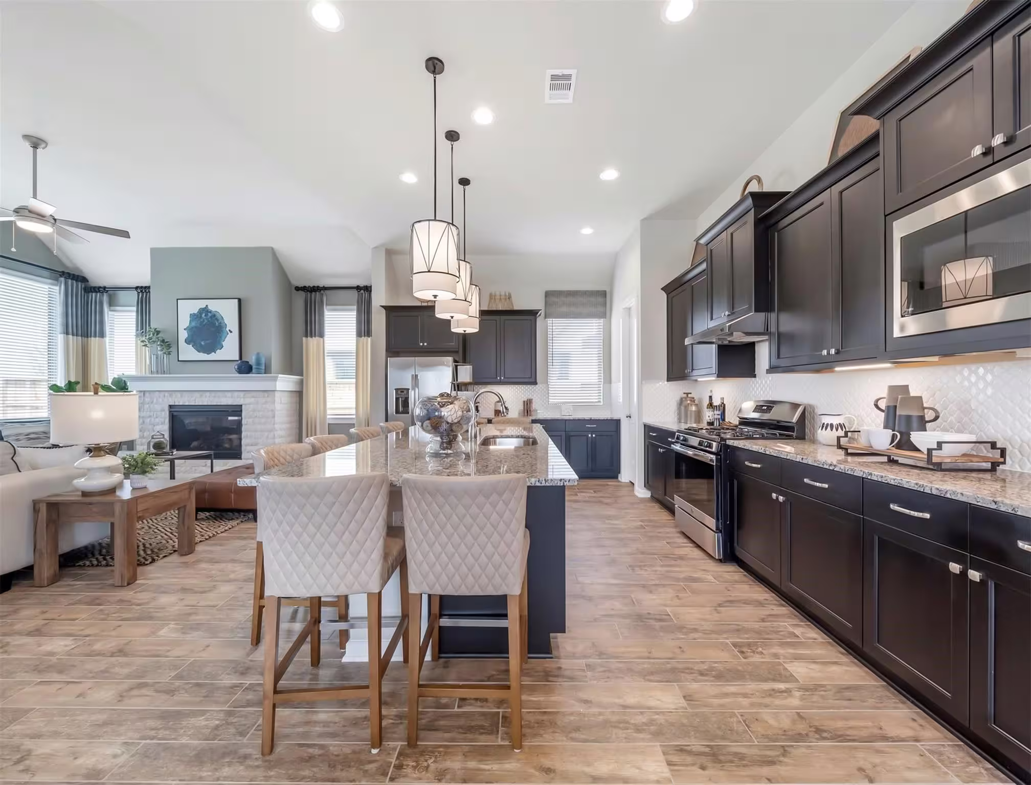 Photo 6 of 9602 Wilder Road, Manvel, TX