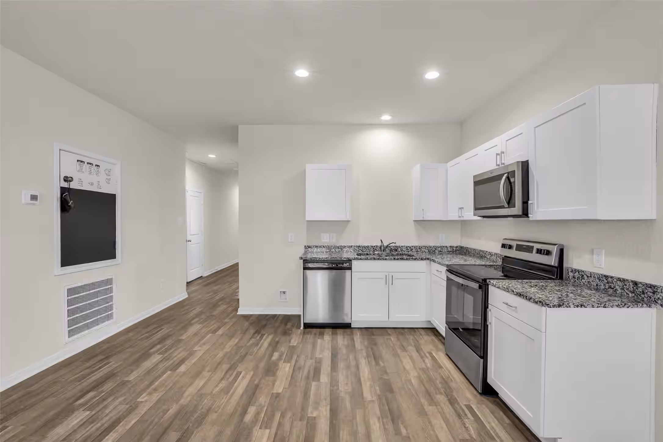 Photo 5 of 2511 17th Street, Hempstead, TX
