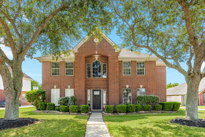 Photo of 3206 Braesview Drive, Pearland, TX 77584