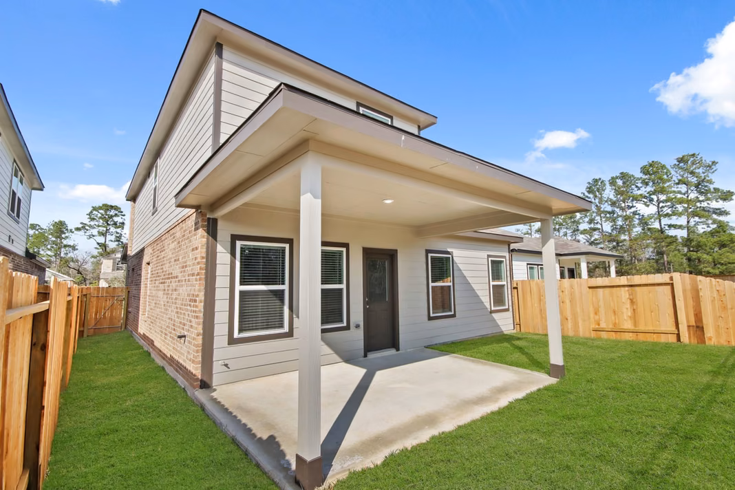 Photo 3 of 1329 Ravenna Place, Brookshire, TX