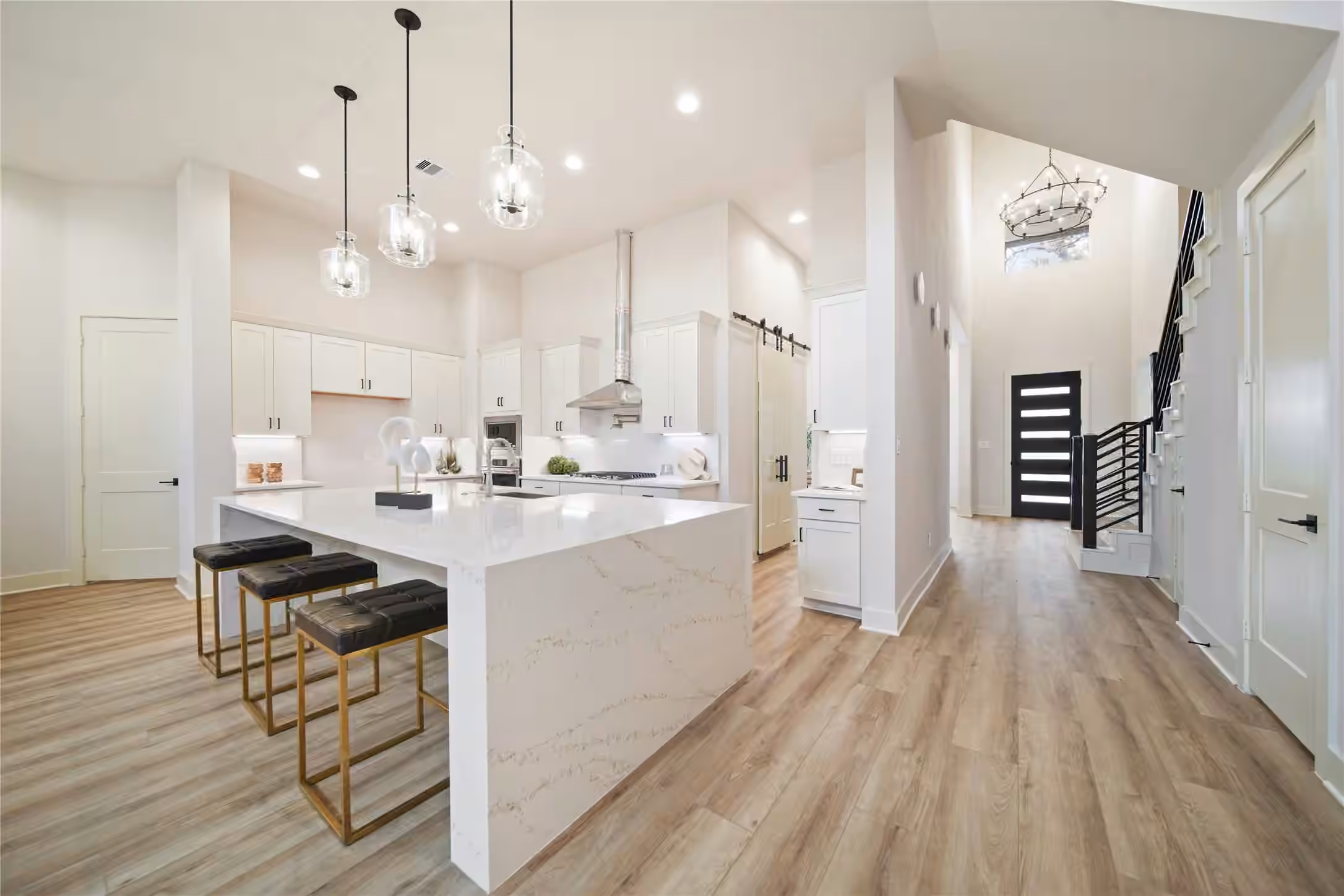 Photo 4 of 7407 Janak Drive, Houston, TX