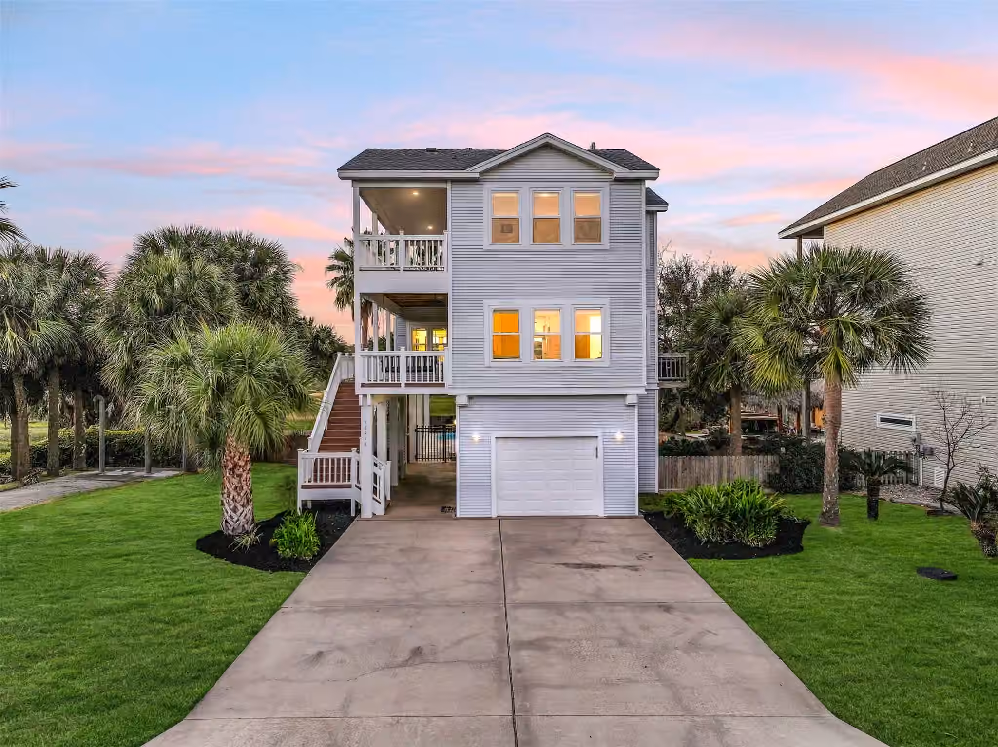 Photo 3 of 13414 Binnacle Way, Galveston, TX