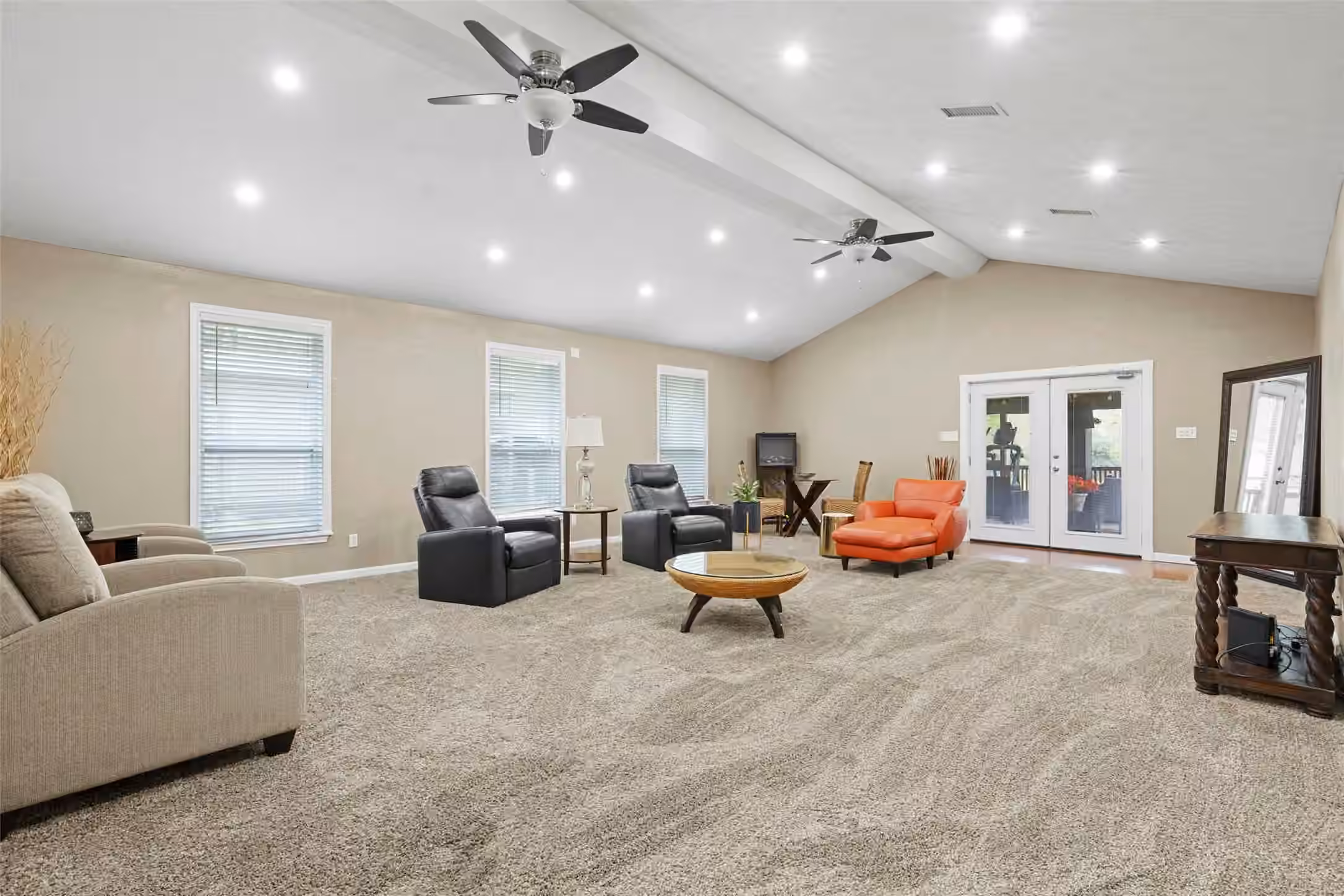 Photo 3 of 142 Fm 2296 Road, Huntsville, TX