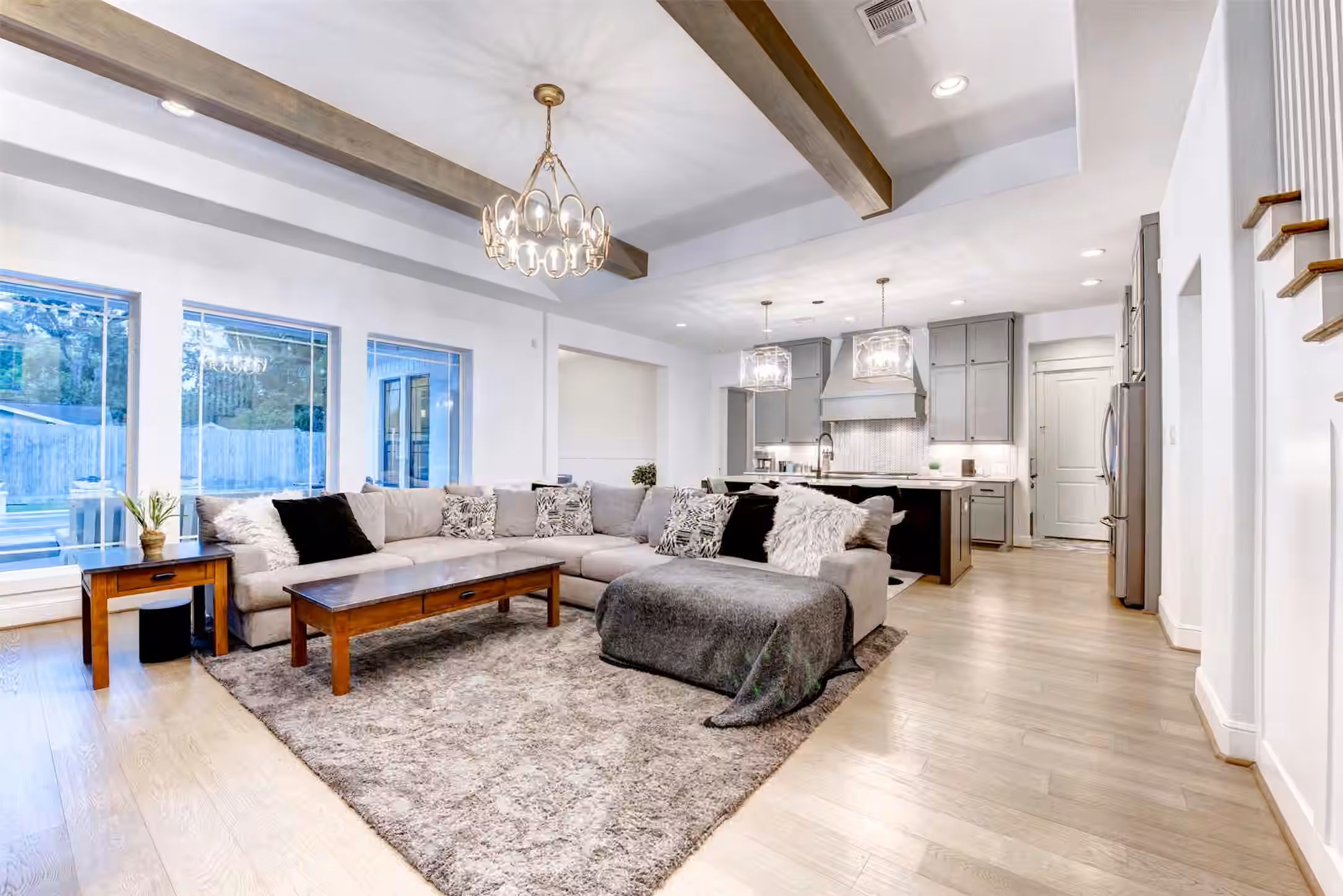 Photo 4 of 6517 Remlap Street, Houston, TX