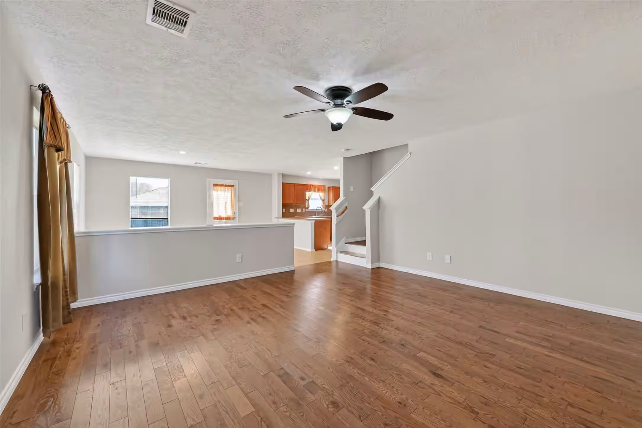 Photo 6 of 20631 Tayman Oaks Drive, Cypress, TX