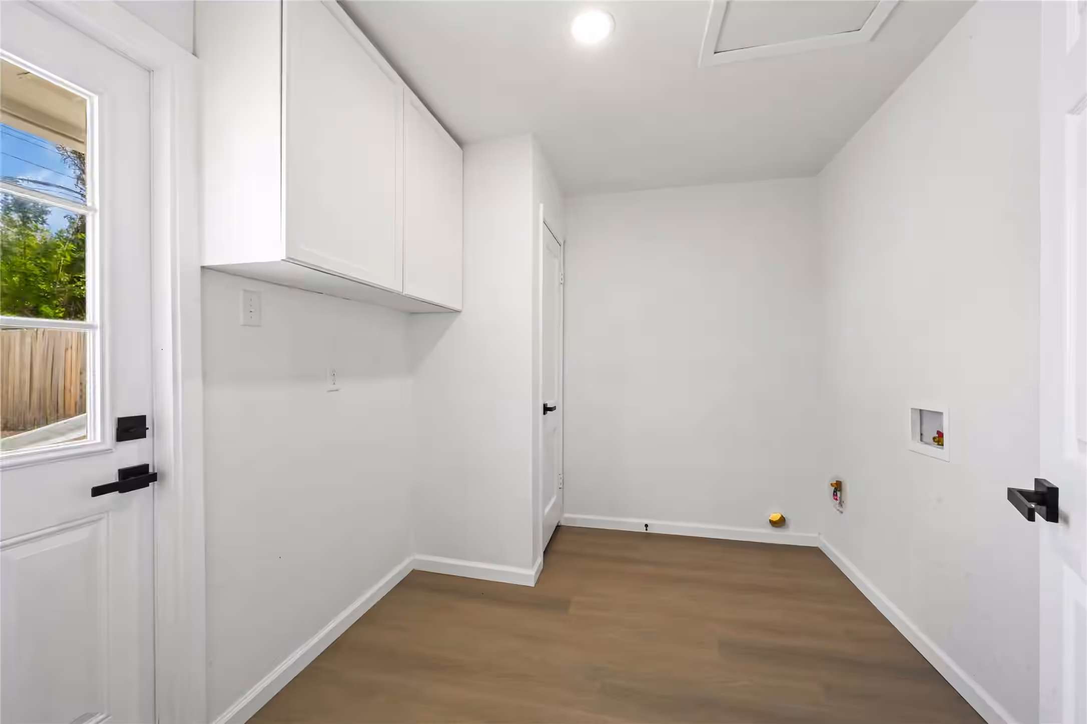 Photo 6 of 12306 Barbizon Drive, Houston, TX