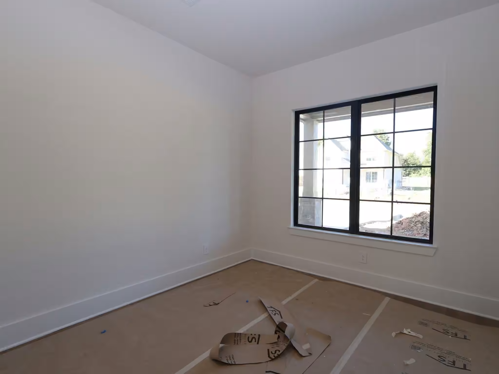 Photo 4 of 174 Pomelo Drive, Montgomery, TX