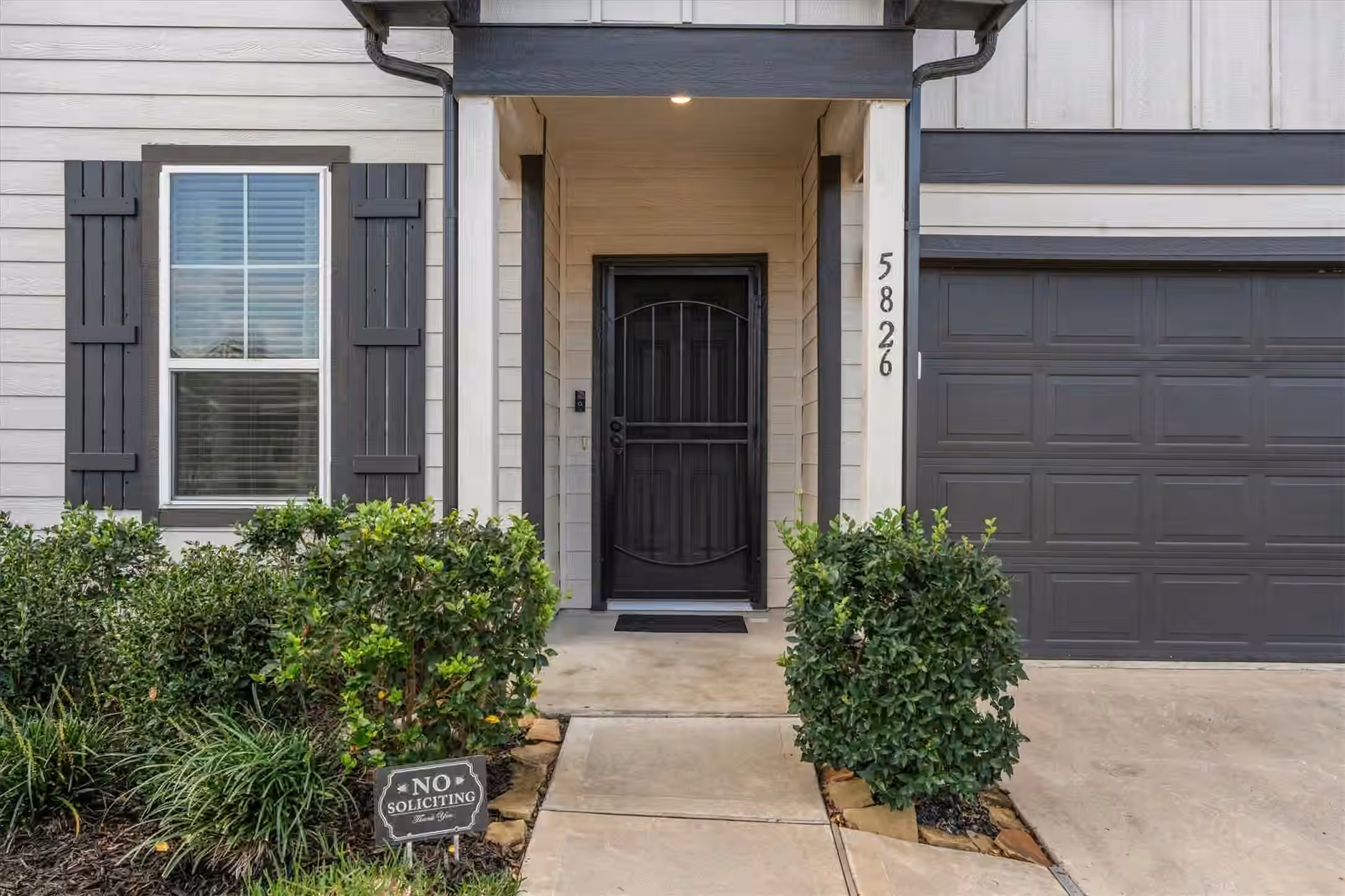 Photo 4 of 5826 Finely Run Street, Spring, TX