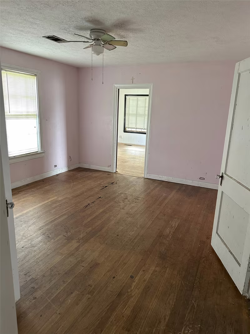 Photo 5 of 1108 Macarthur Street, Rosenberg, TX