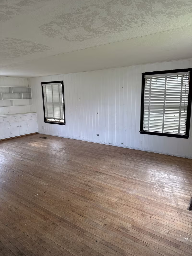 Photo 6 of 1108 Macarthur Street, Rosenberg, TX