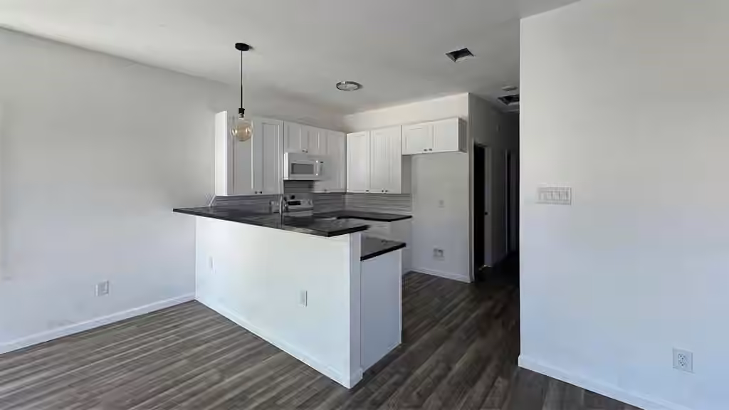 Photo 4 of 1103 Yellowstone River Road, Conroe, TX