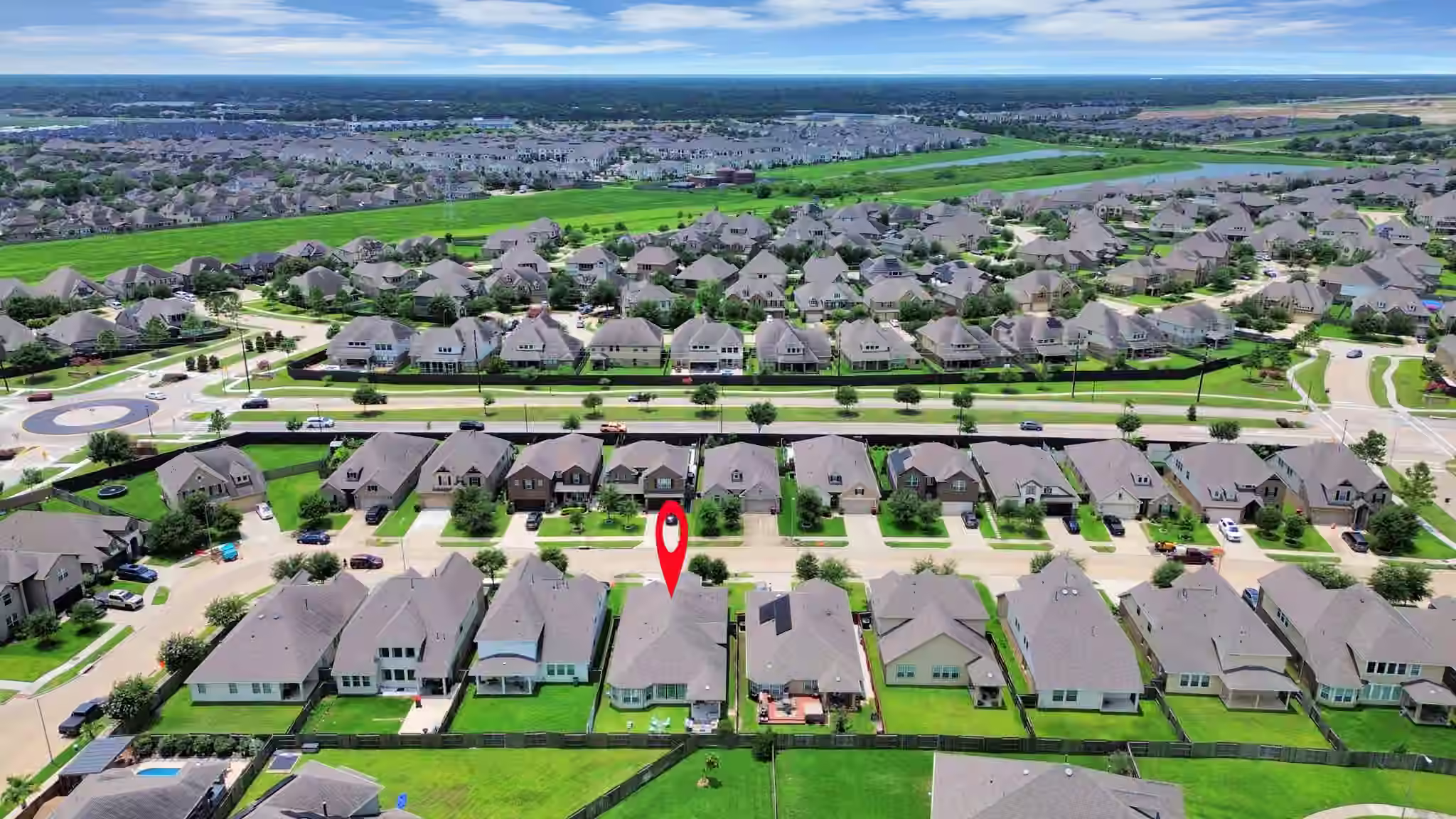 Photo 4 of 6022 Mapleton Meadow Lane, Richmond, TX
