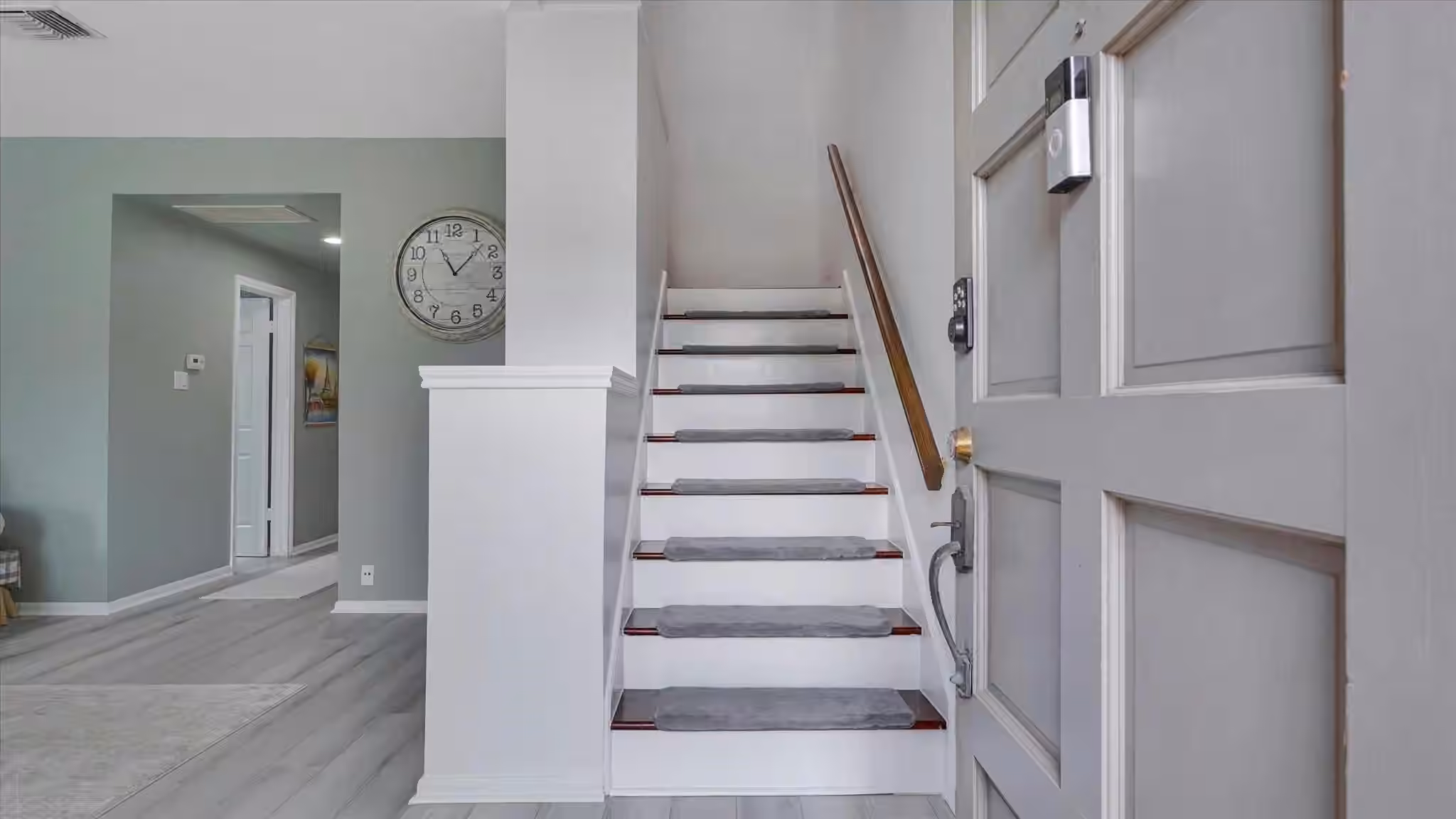 Photo 3 of 2608 Bering Drive 2608, Houston, TX