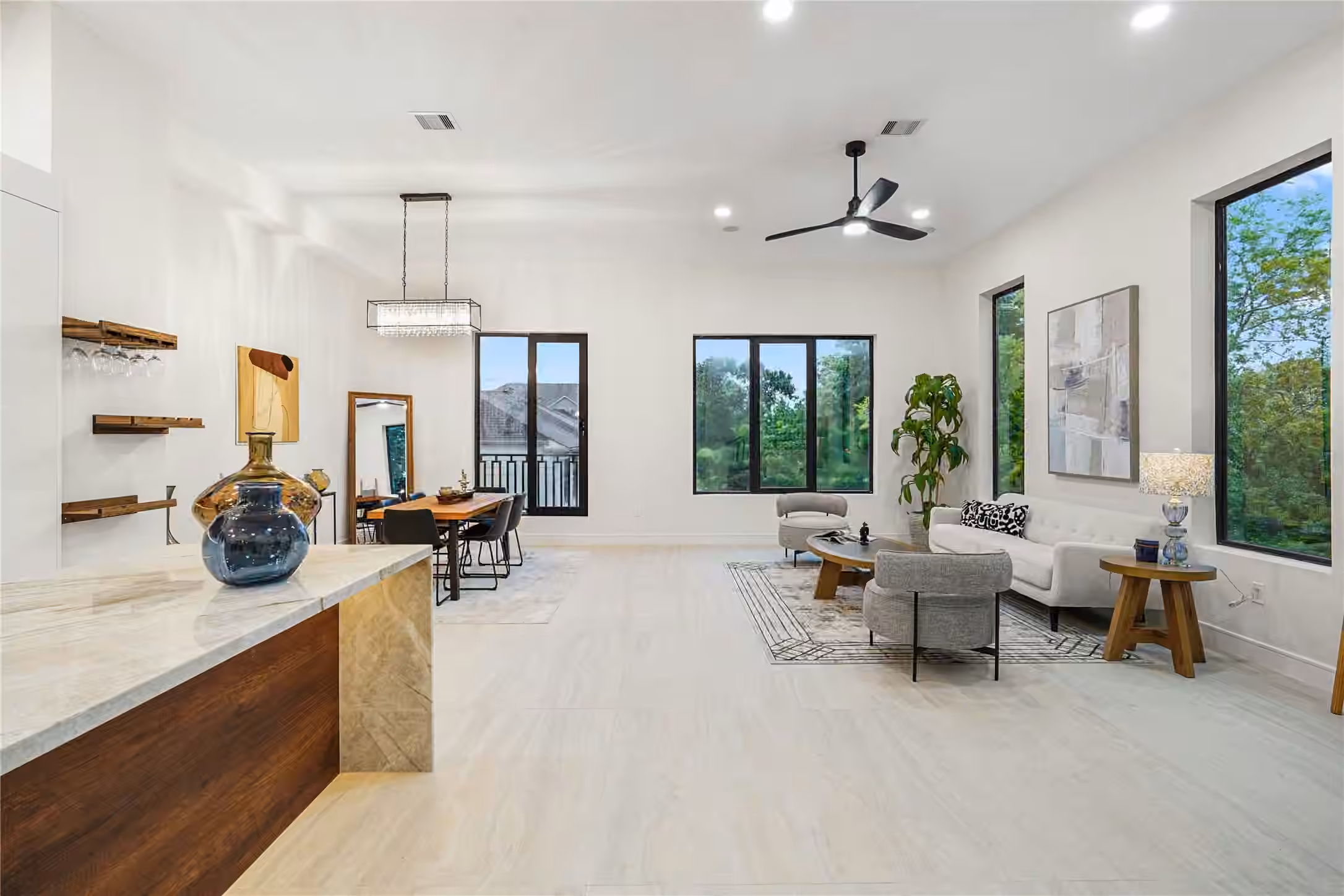 Photo 2 of 3531 Bradford Street, Houston, TX