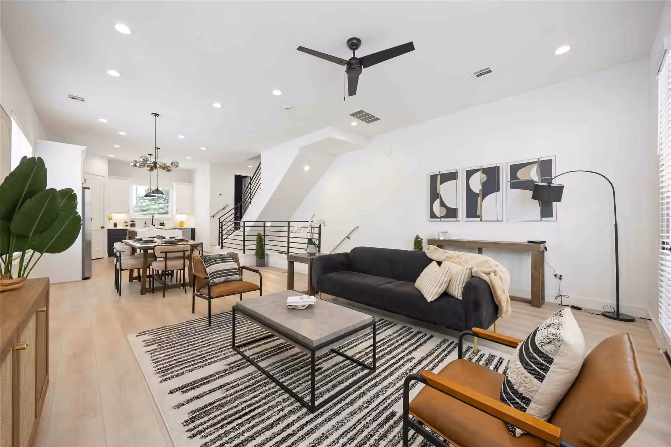 Photo 7 of 7809 Amelia Road B, Houston, TX