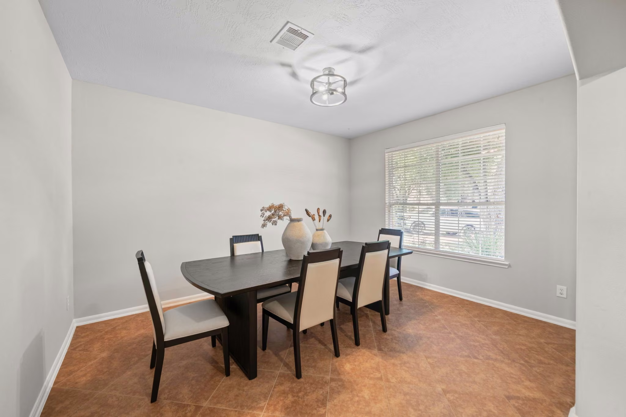 Photo 7 of 8523 Sweetstone Field Court, Cypress, TX