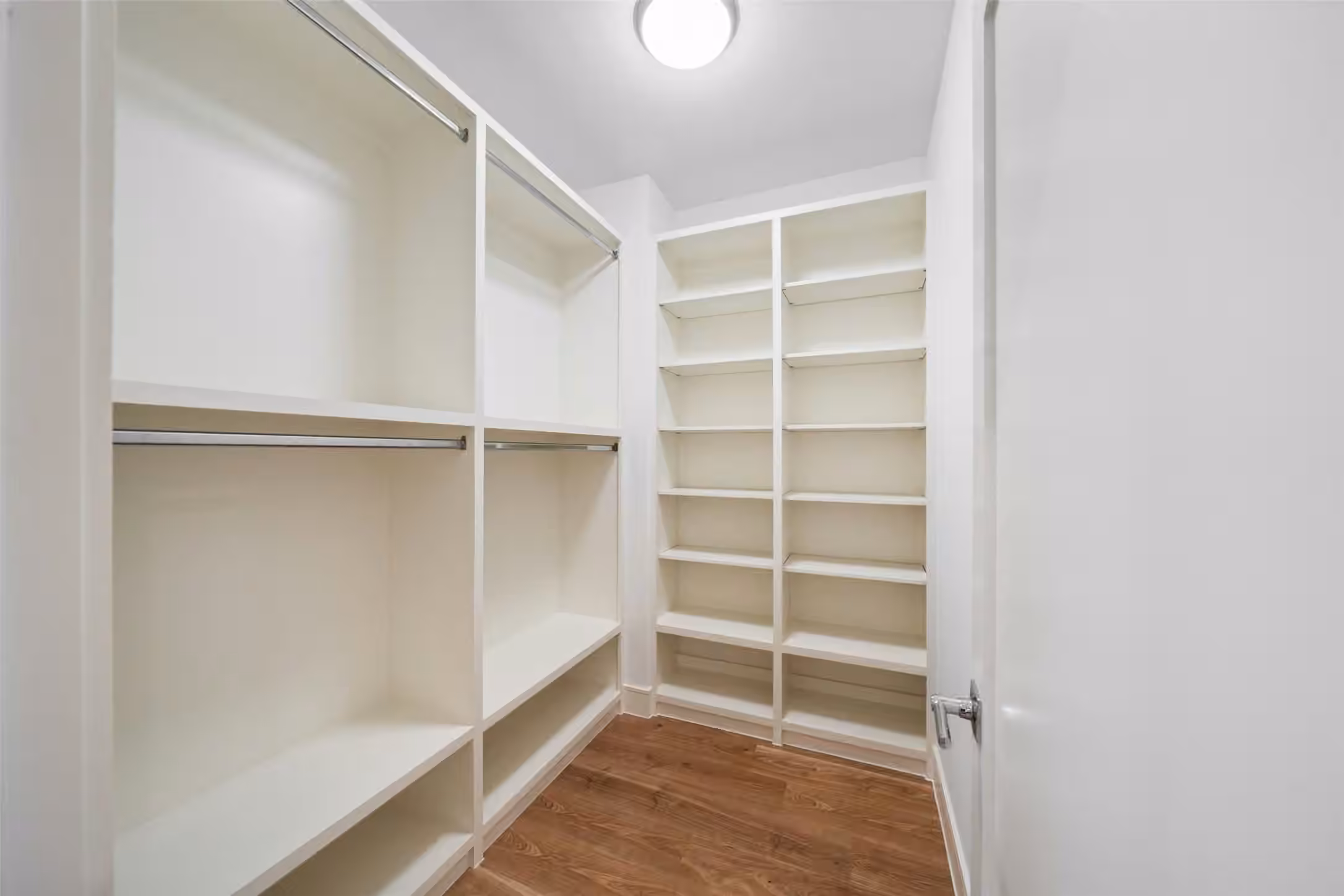 Photo 7 of 4208 Driscoll Street, Houston, TX