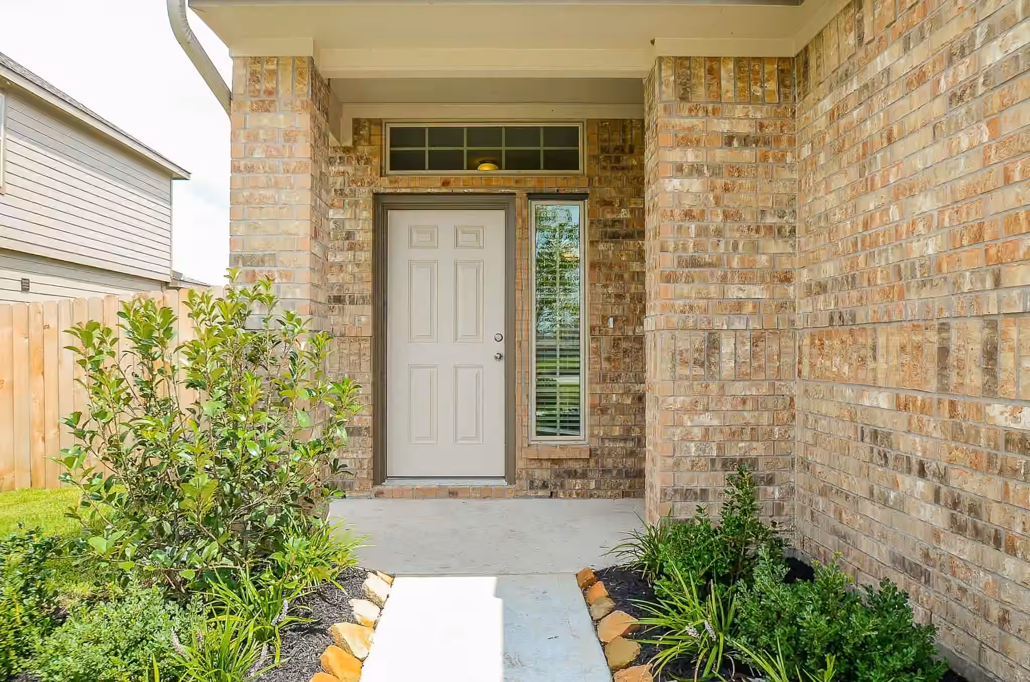 Photo 2 of 16910 Devon Dogwood Trail, Richmond, TX