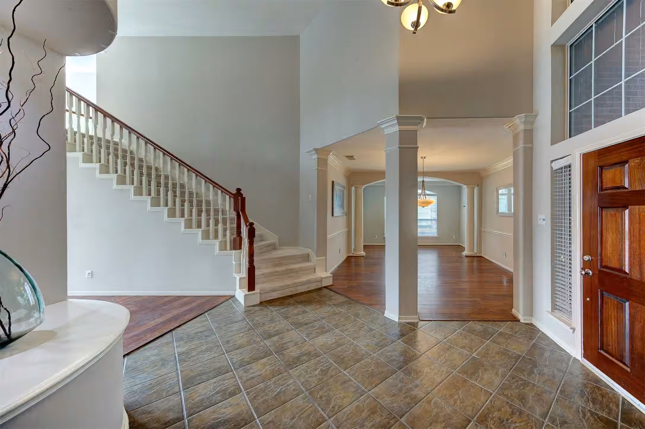 Photo 4 of 2619 Emerald Springs Court, Pearland, TX