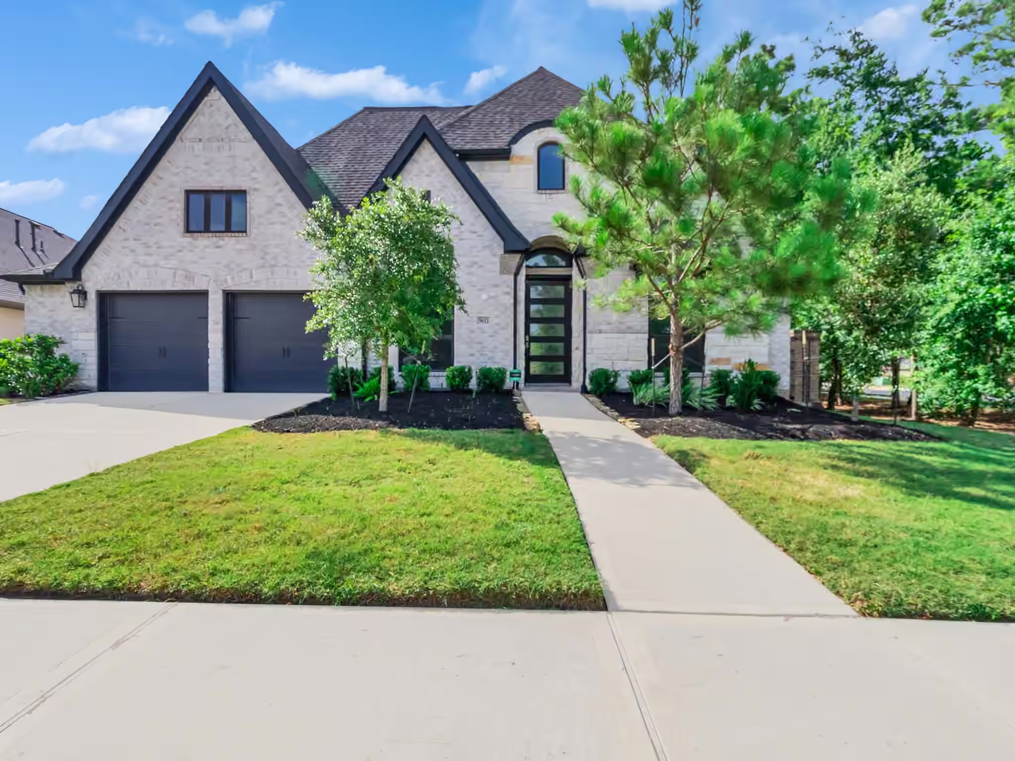 Photo of 9011 Charmwood Lane, Magnolia, TX 77354
