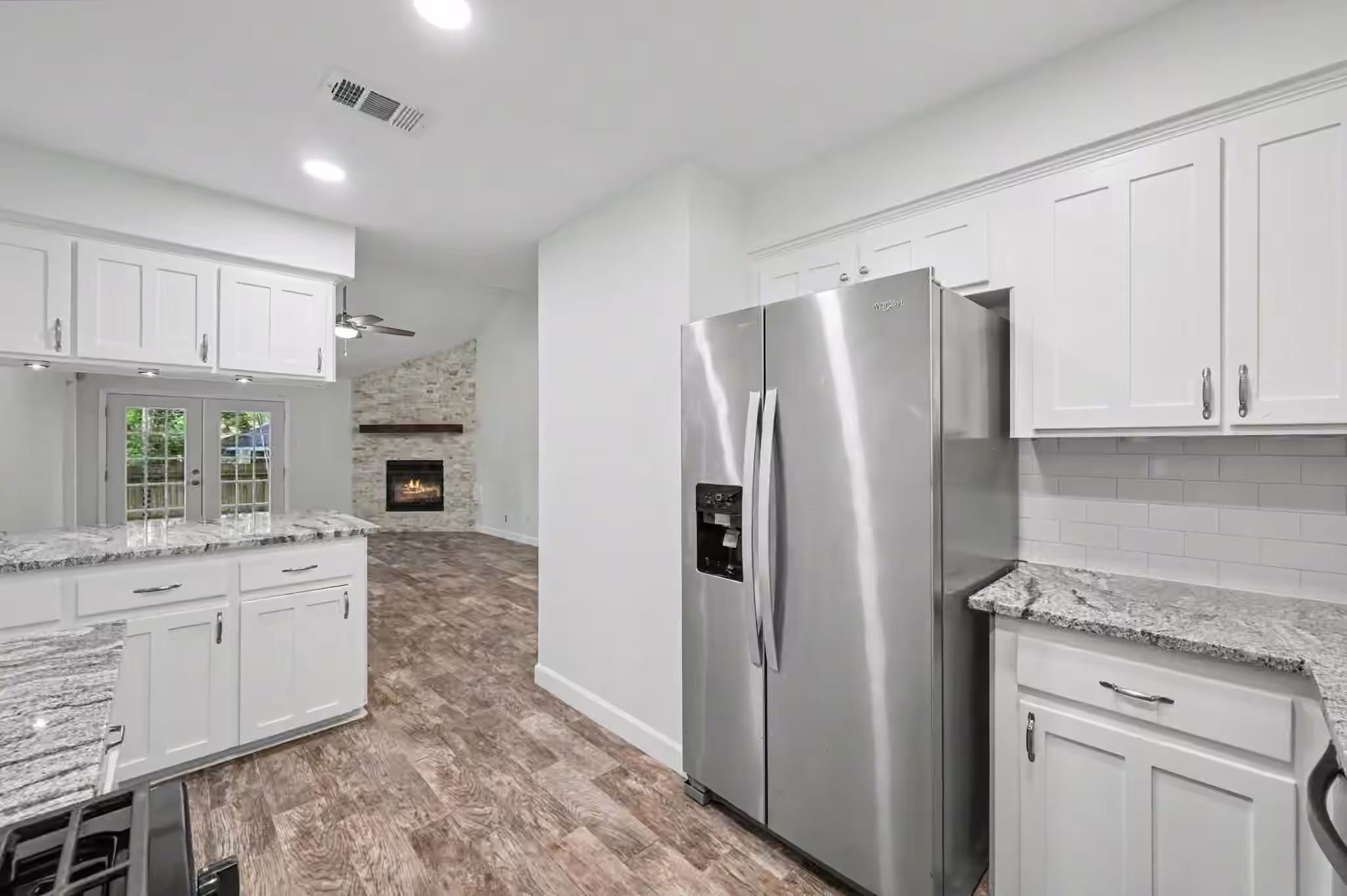 Photo 7 of 14 Summer Crest Circle, The Woodlands, TX
