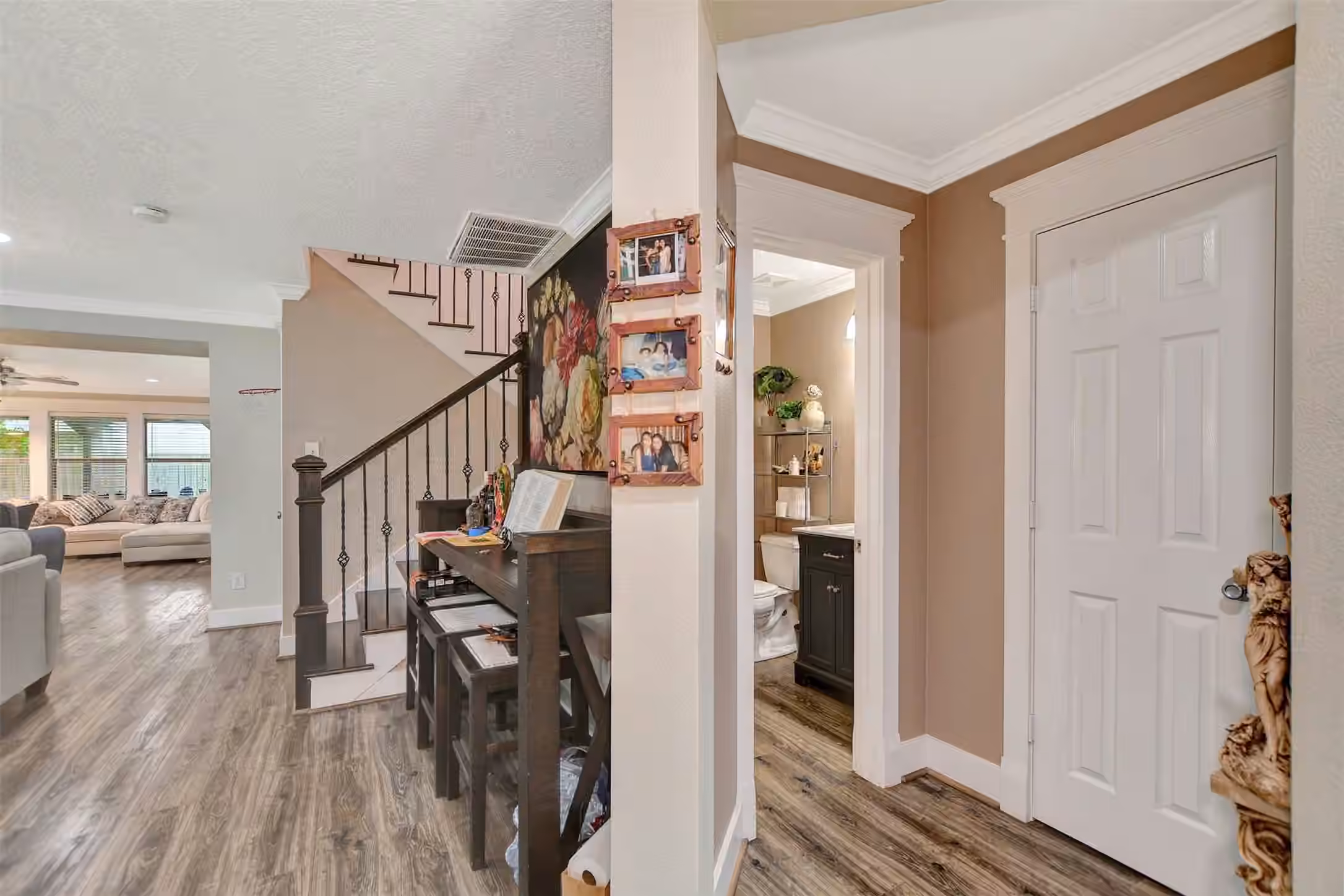 Photo 3 of 19015 Remington Bend Drive, Houston, TX