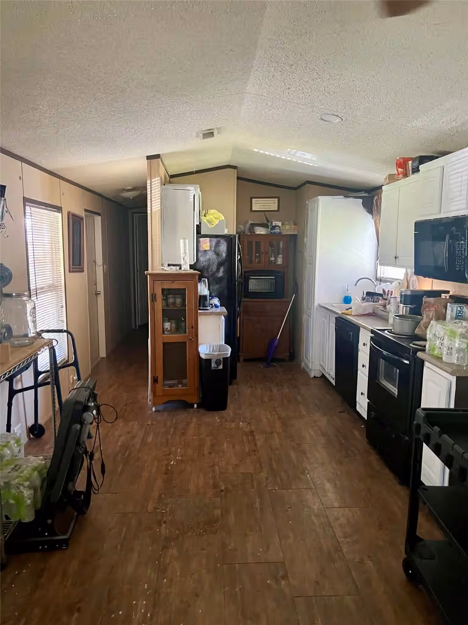 Photo 3 of 31018 Green Tree Road, Magnolia, TX
