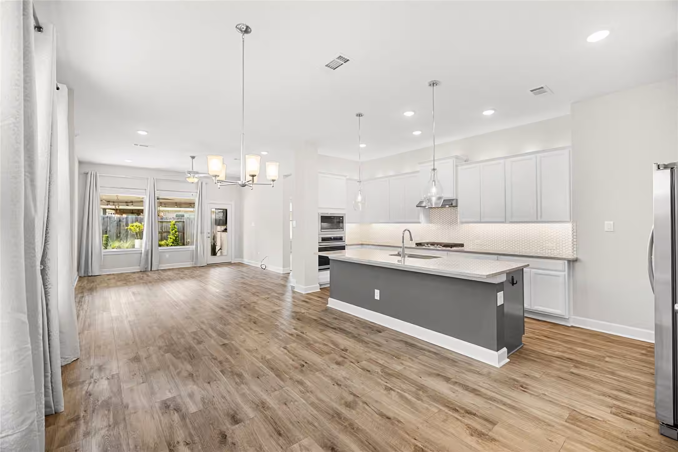 Photo 7 of 15611 Rising Wren Court, Conroe, TX