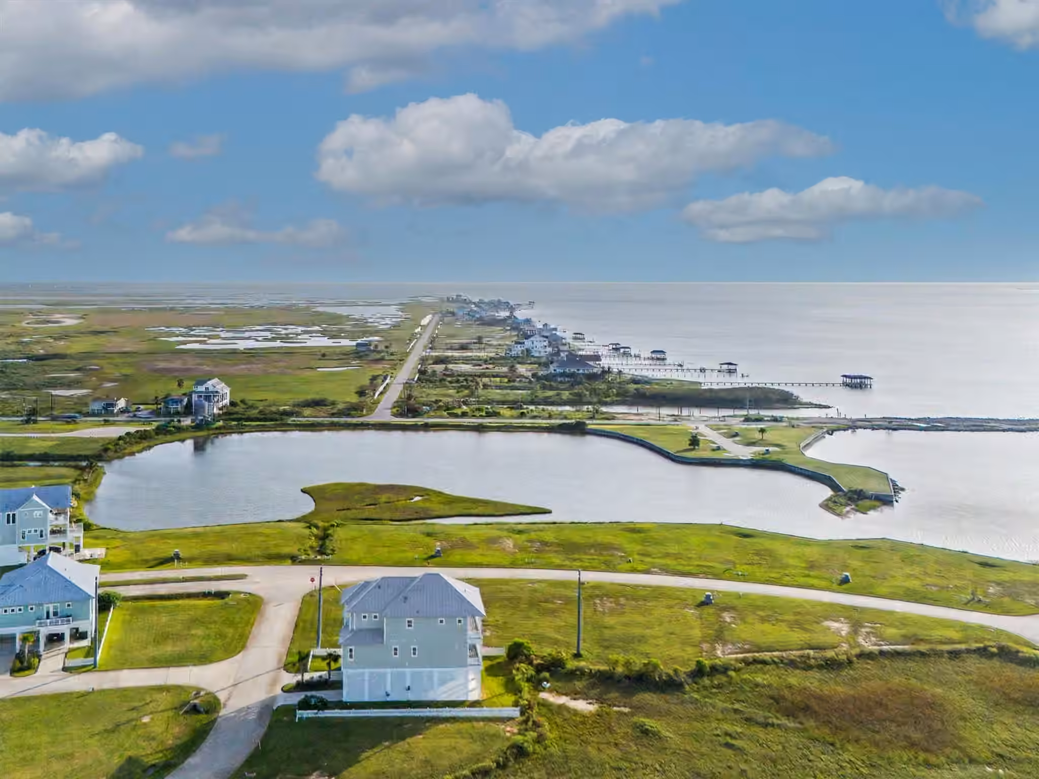 Photo 5 of 1611 Brown Pelican Bend, Galveston, TX
