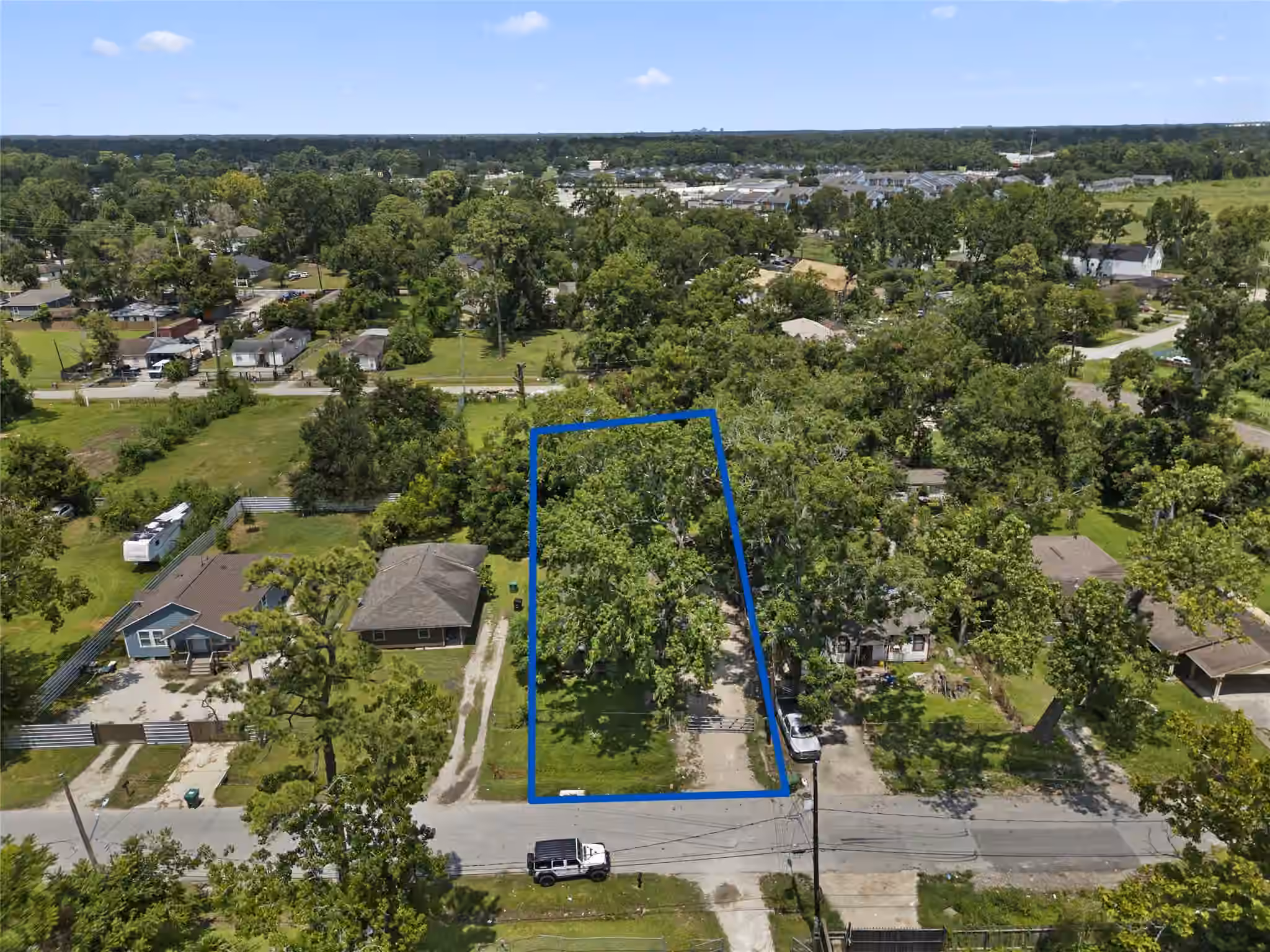 Photo 5 of 9313 Sherbourne Street, Houston, TX