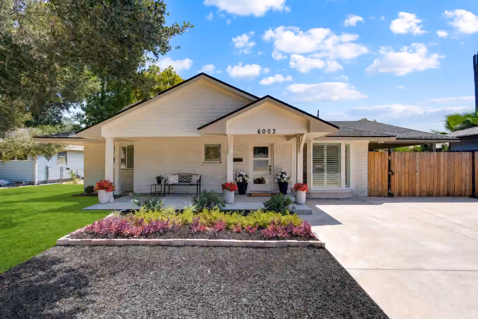 Photo 6 of 6003 W 43rd Street, Houston, TX