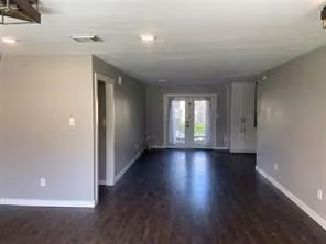 Photo 3 of 9214 Mahoning Drive, Houston, TX