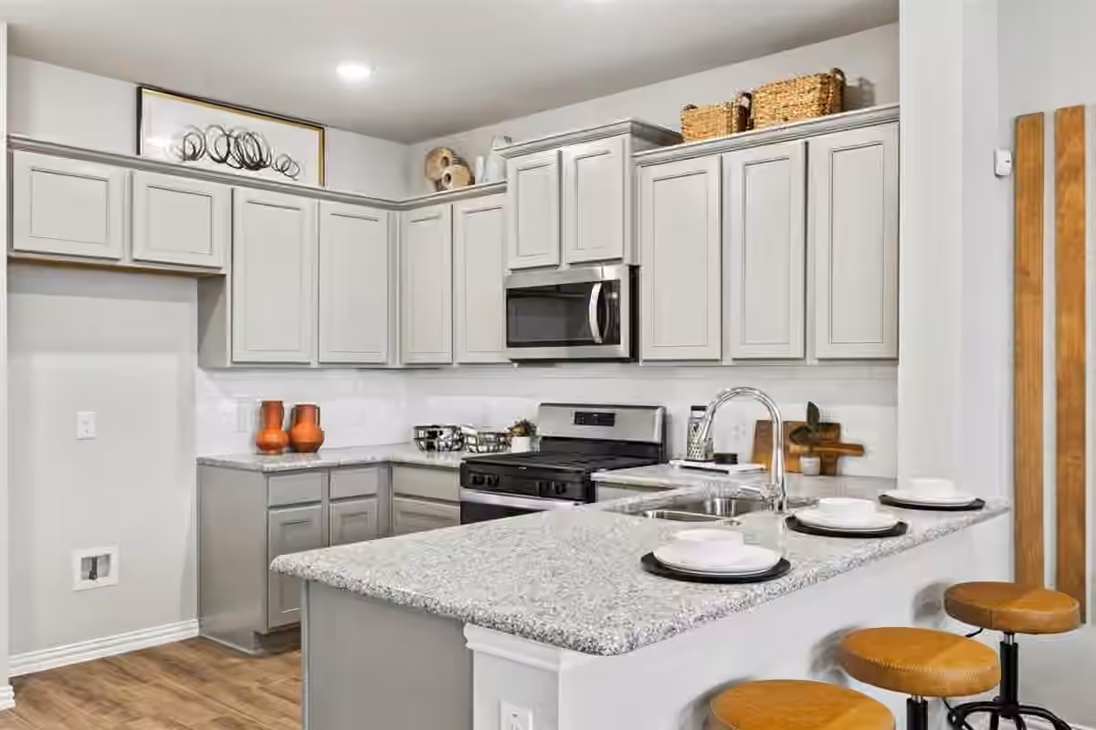 Photo 3 of 11919 Outer Bark Drive, Tomball, TX