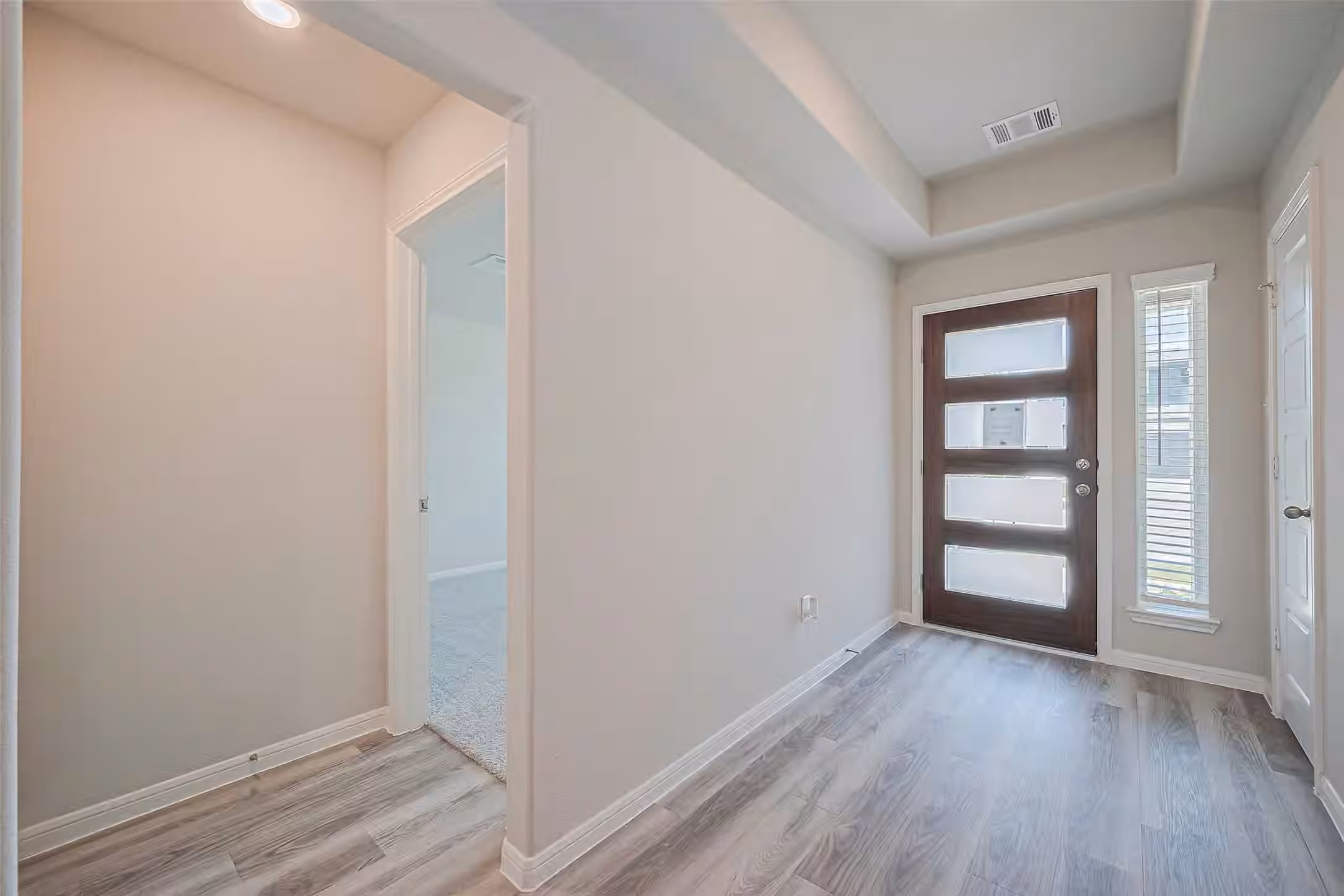 Photo 4 of 12623 Canyon Falls Boulevard, Willis, TX
