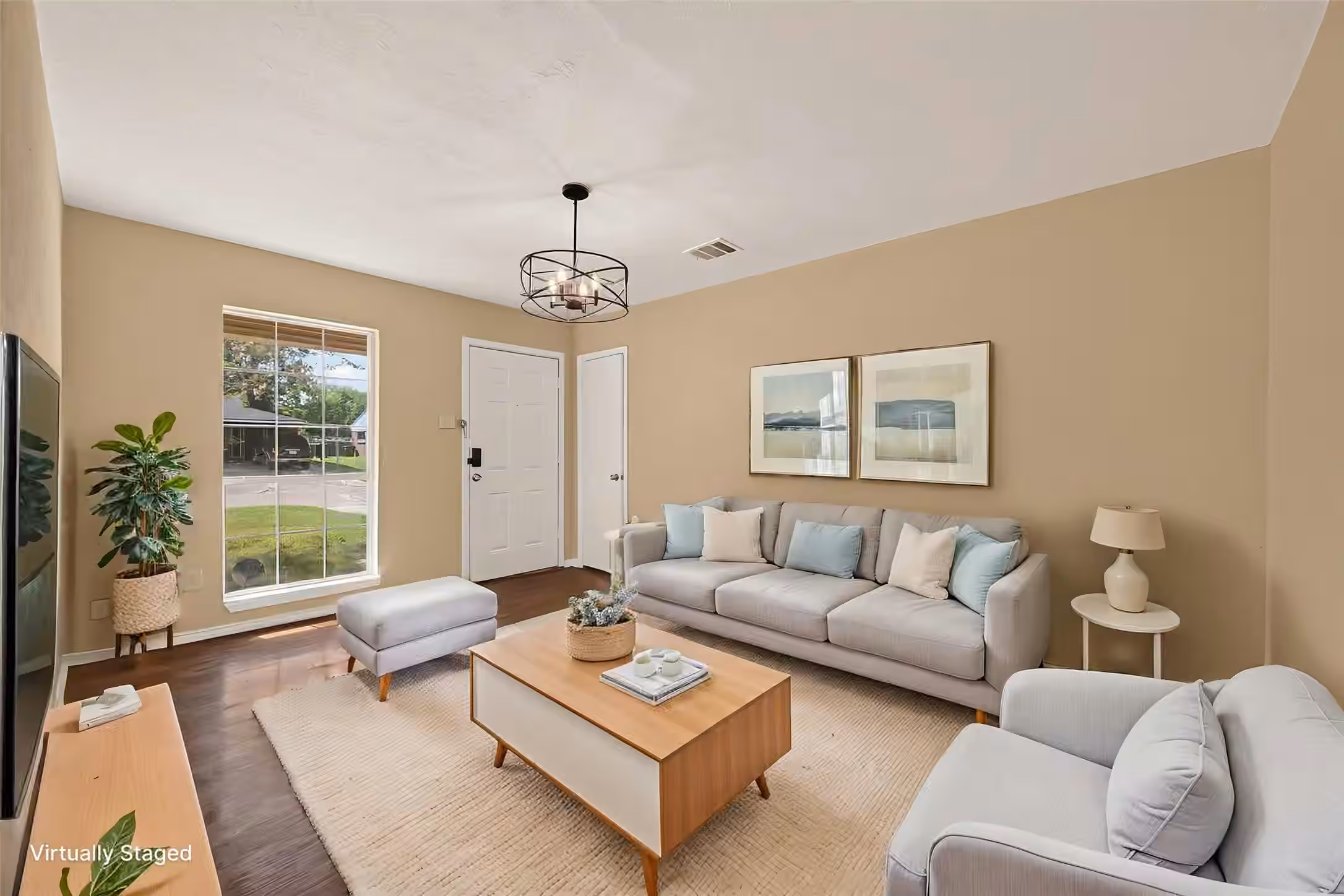 Photo 2 of 11819 Leitrim Way, Houston, TX