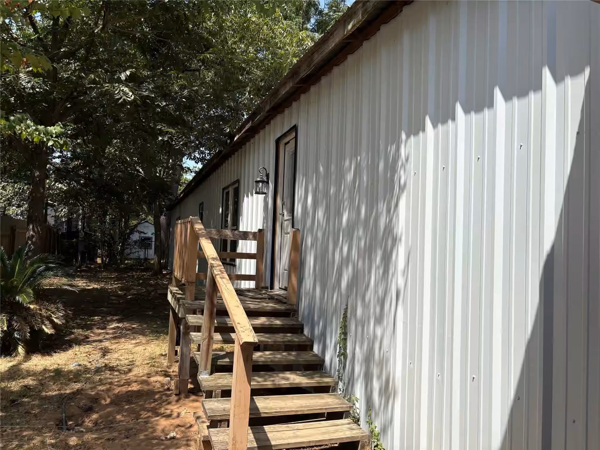 Photo of 13120 S Lee Shore Drive, Willis, TX 77318