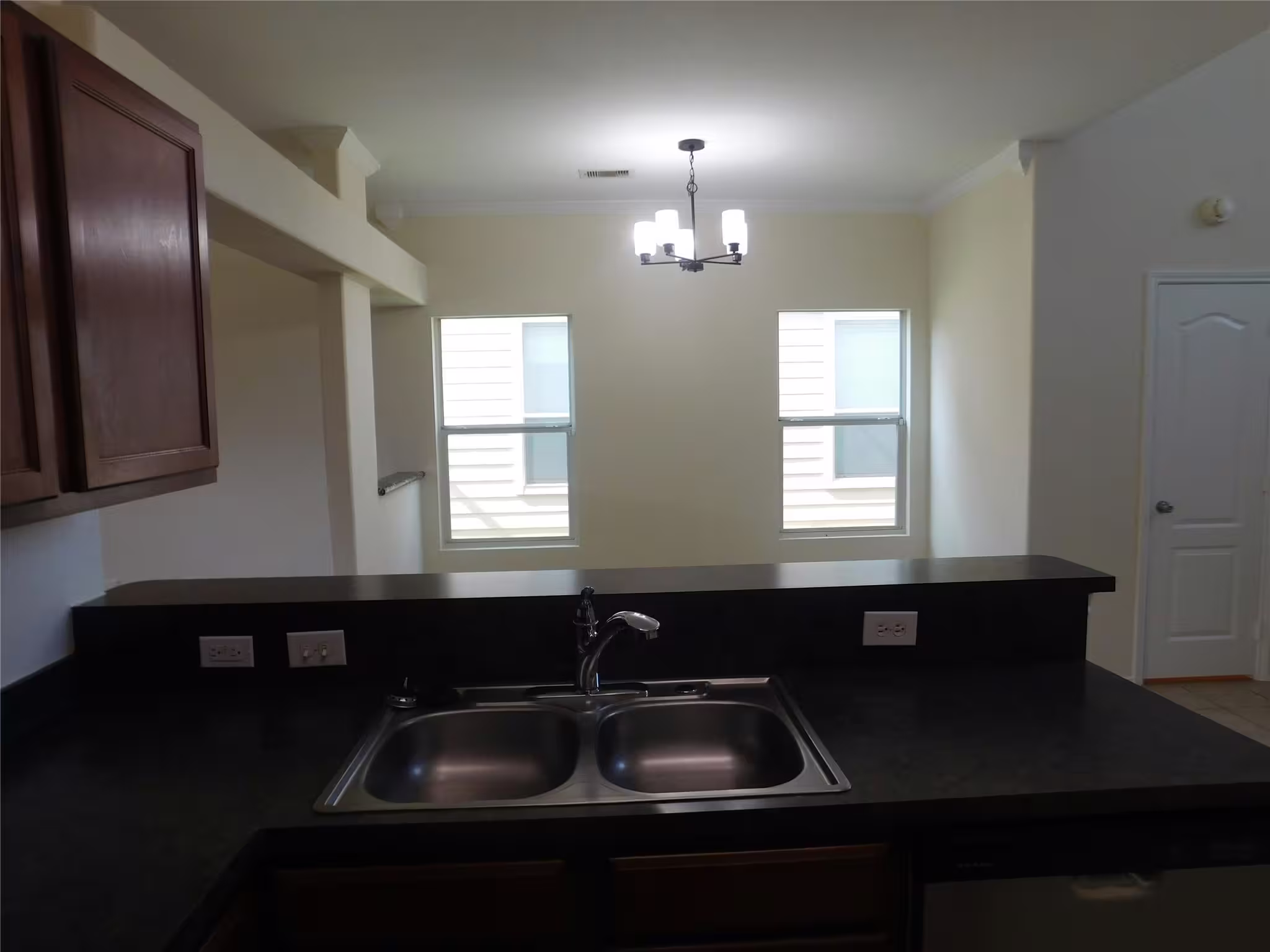 Photo 6 of 14422 Brunswick Place Drive, Houston, TX
