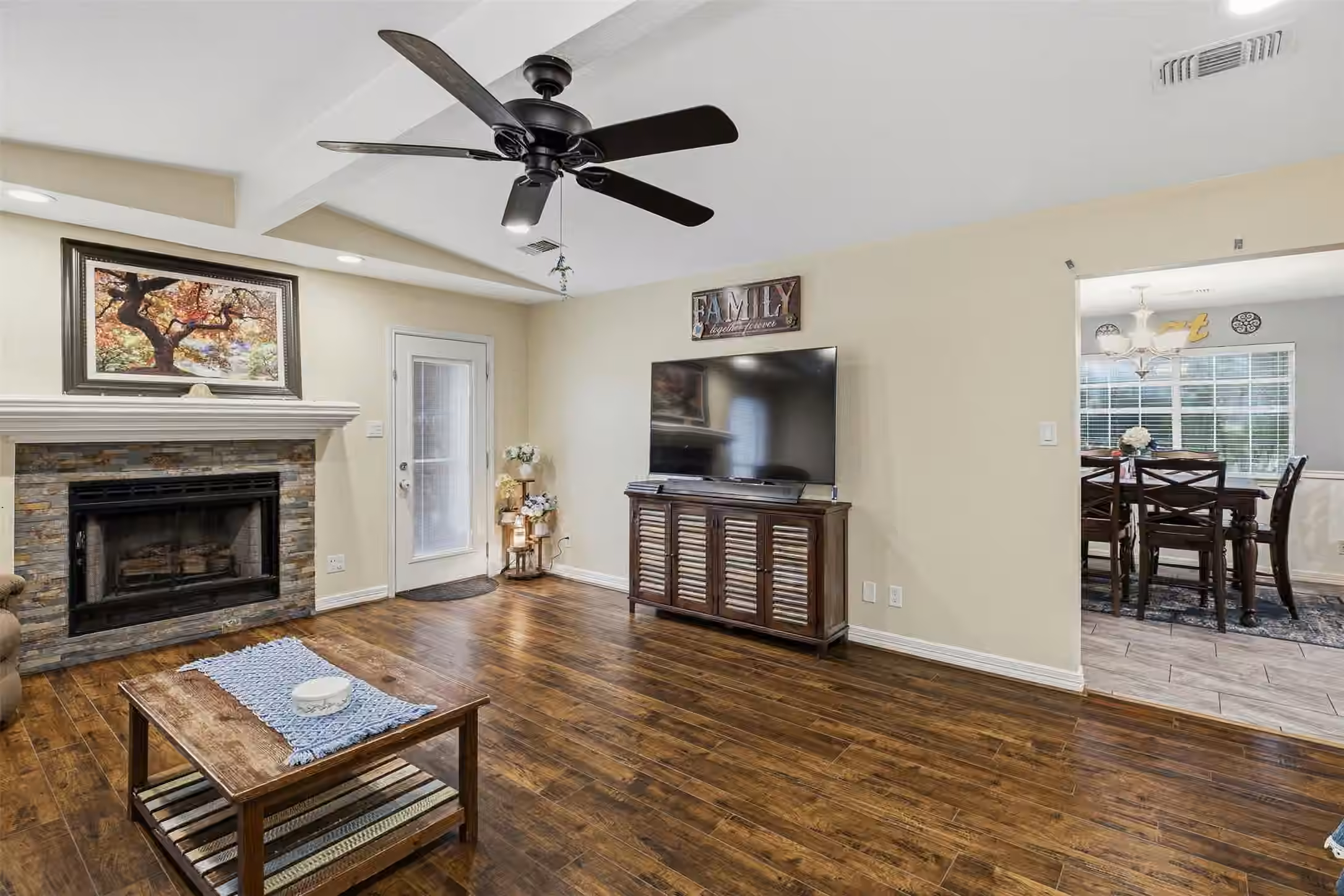 Photo 7 of 18722 Fenske Road, Cypress, TX