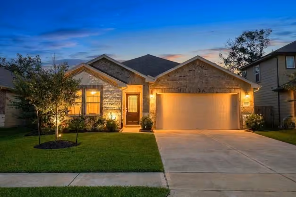 Photo of 12821 S Winding Pines Drive, Tomball, TX