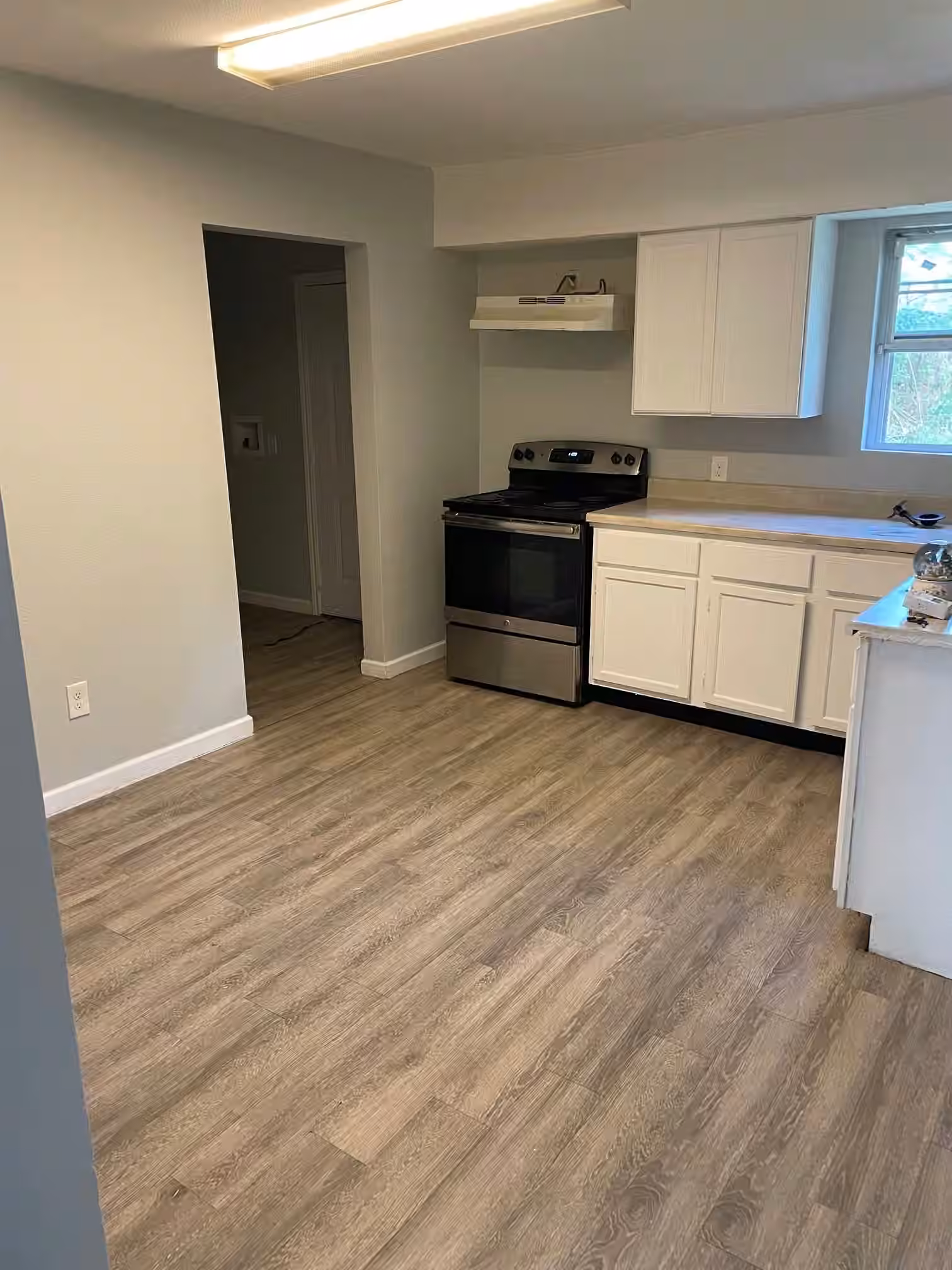 Photo 7 of 4913 Chennault Road, Houston, TX