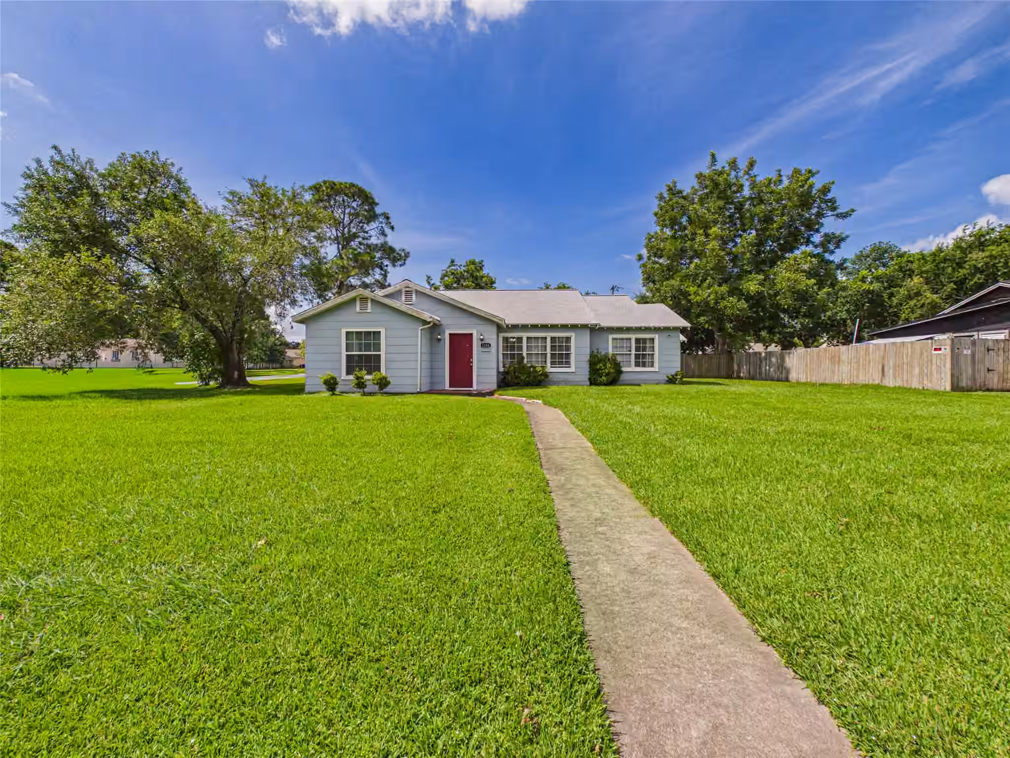 Photo of 1101 15th Avenue N, Texas City, TX