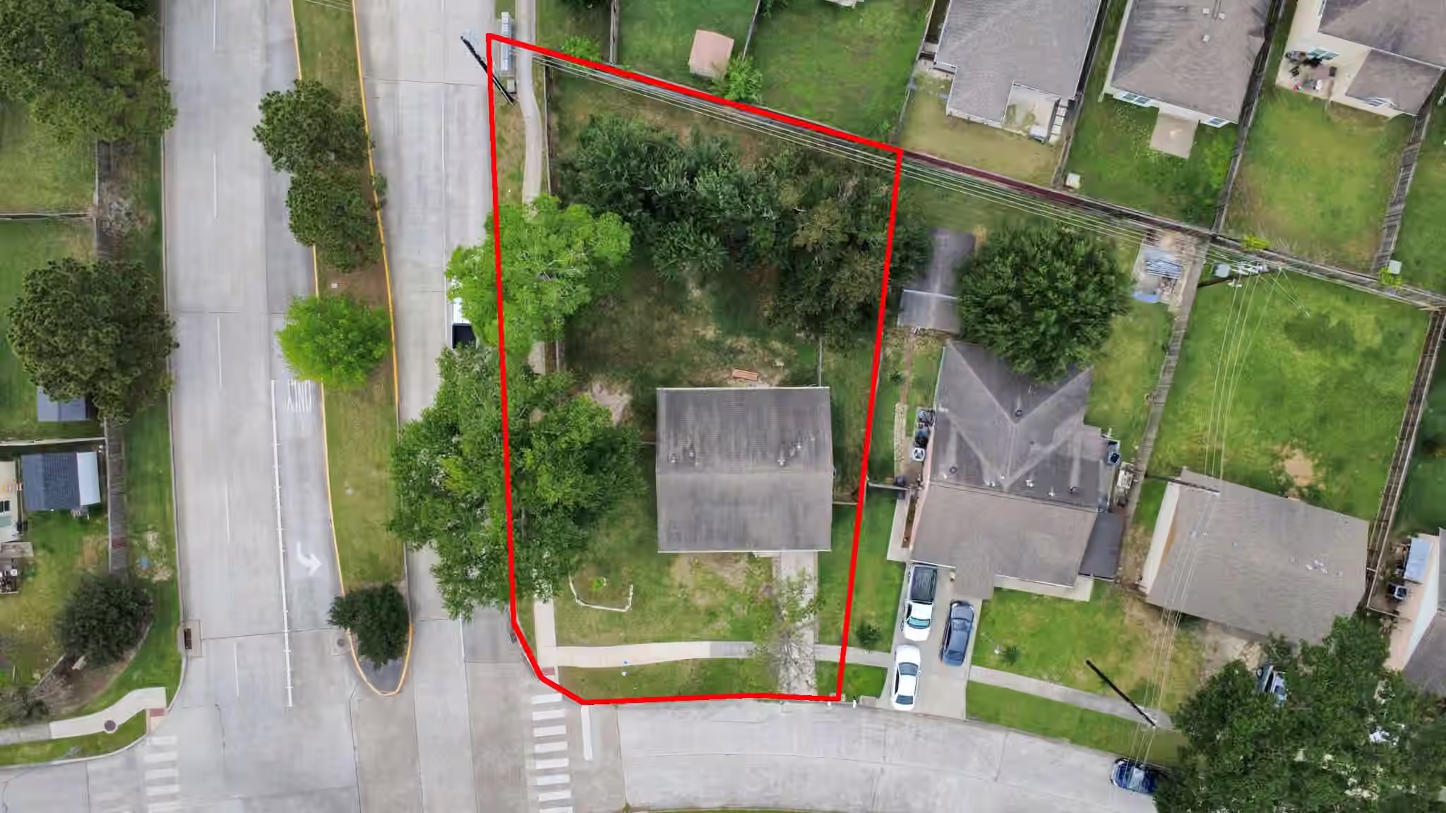 Photo 3 of 10603 Thorncliff Drive, Humble, TX