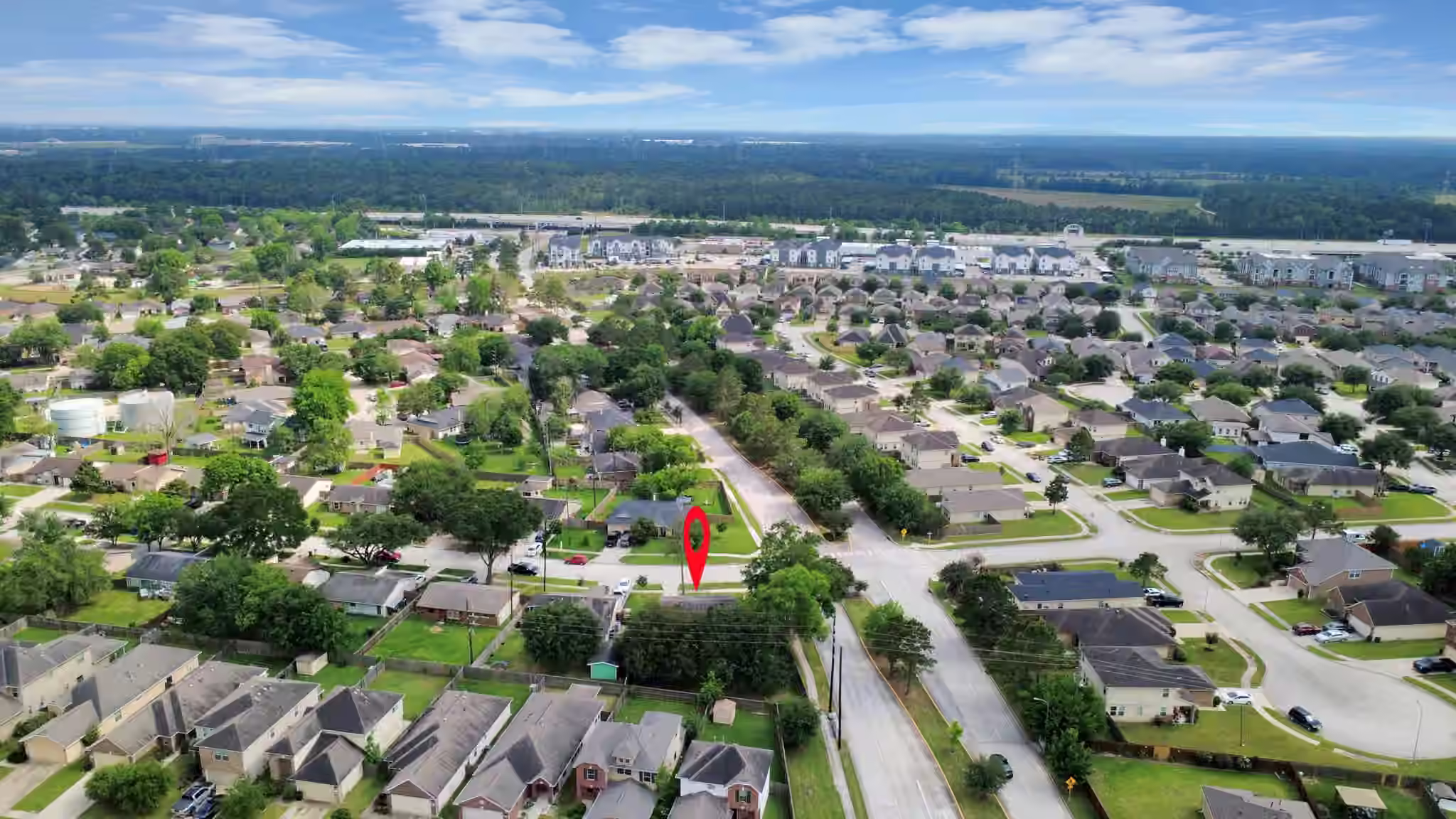 Photo 4 of 10603 Thorncliff Drive, Humble, TX
